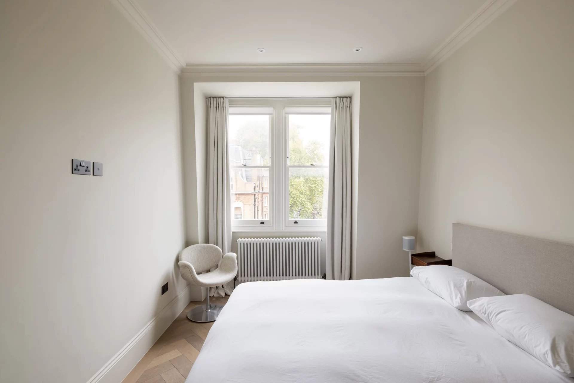 London  - Apartment 2 Bedrooms - picture 6