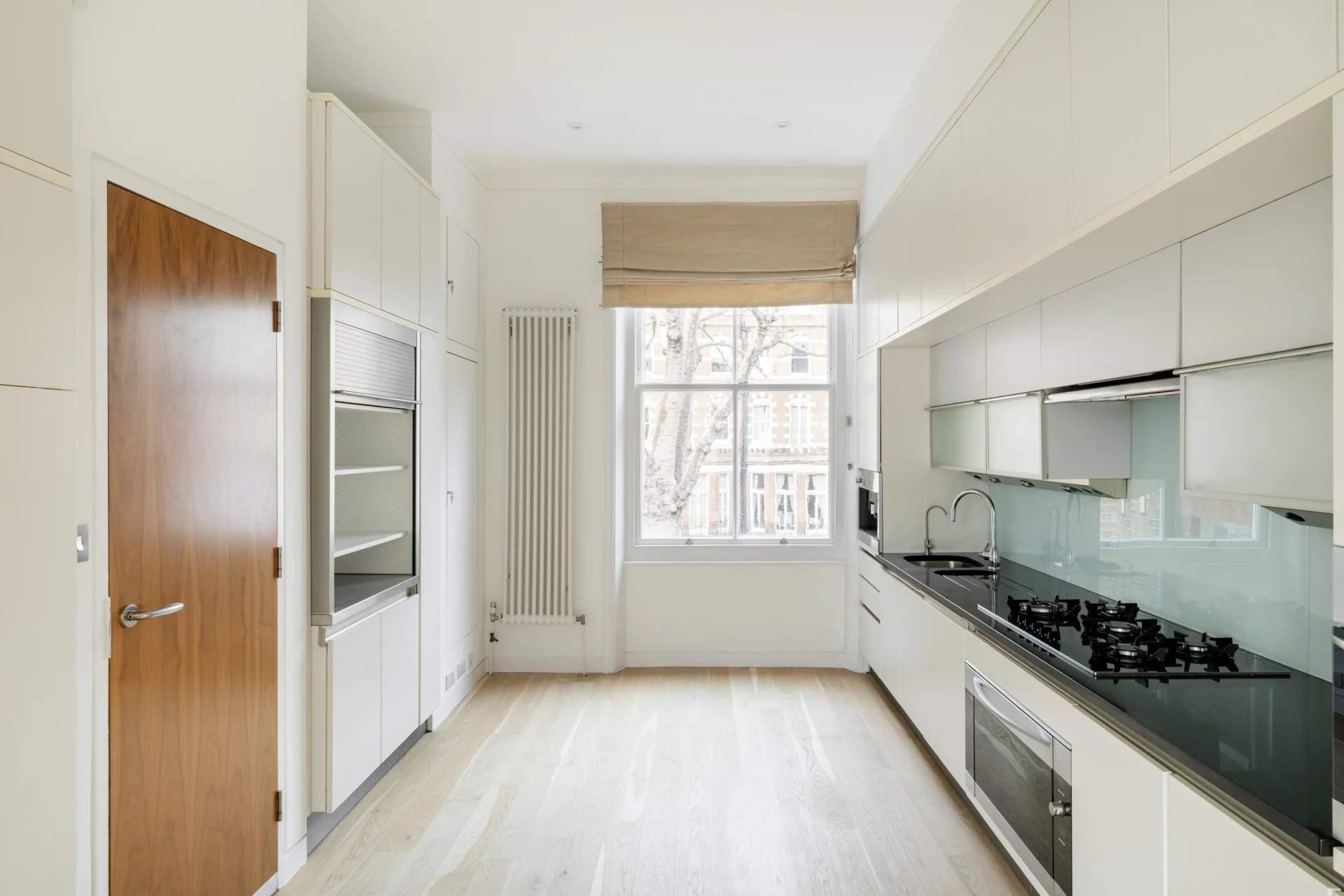 London  - Apartment 2 Bedrooms - picture 5