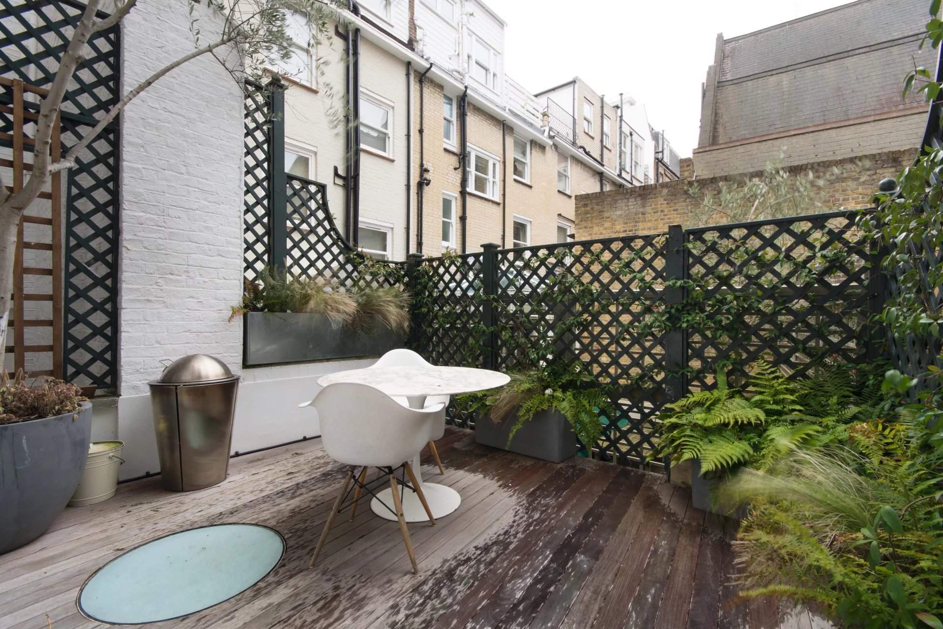 London  - House 2 Bedrooms - picture 10