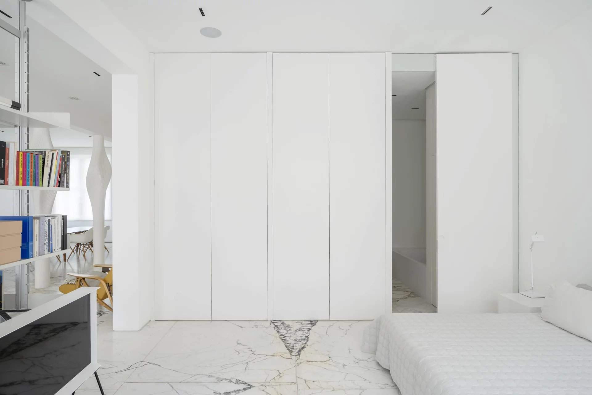 London  - Apartment 2 Bedrooms - picture 8