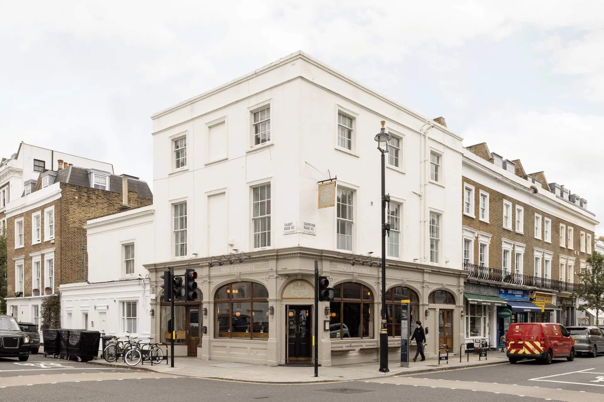 London  - Apartment 2 Bedrooms - picture 9