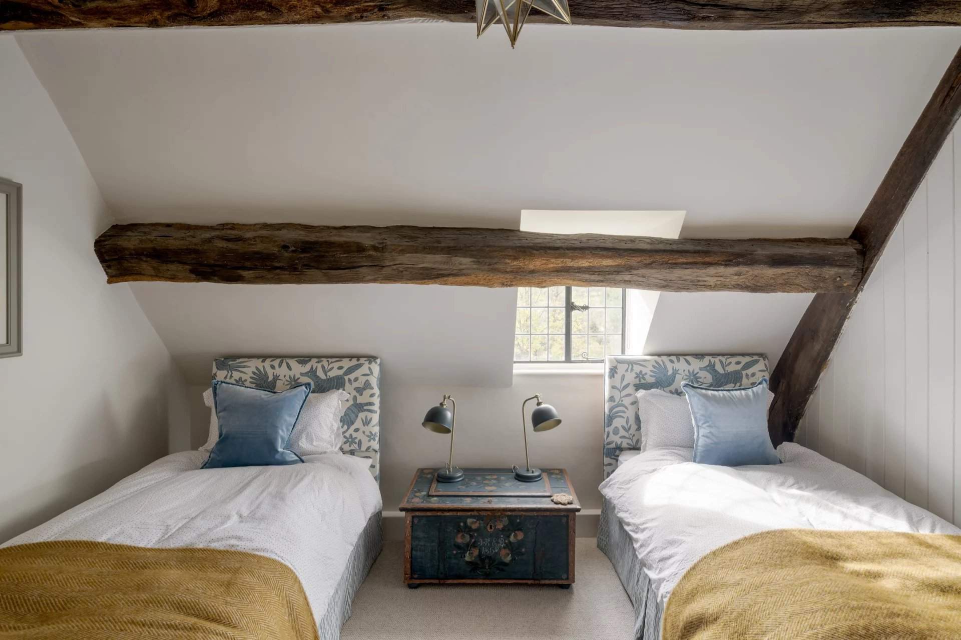 Bourton House, Cotswolds picture 17