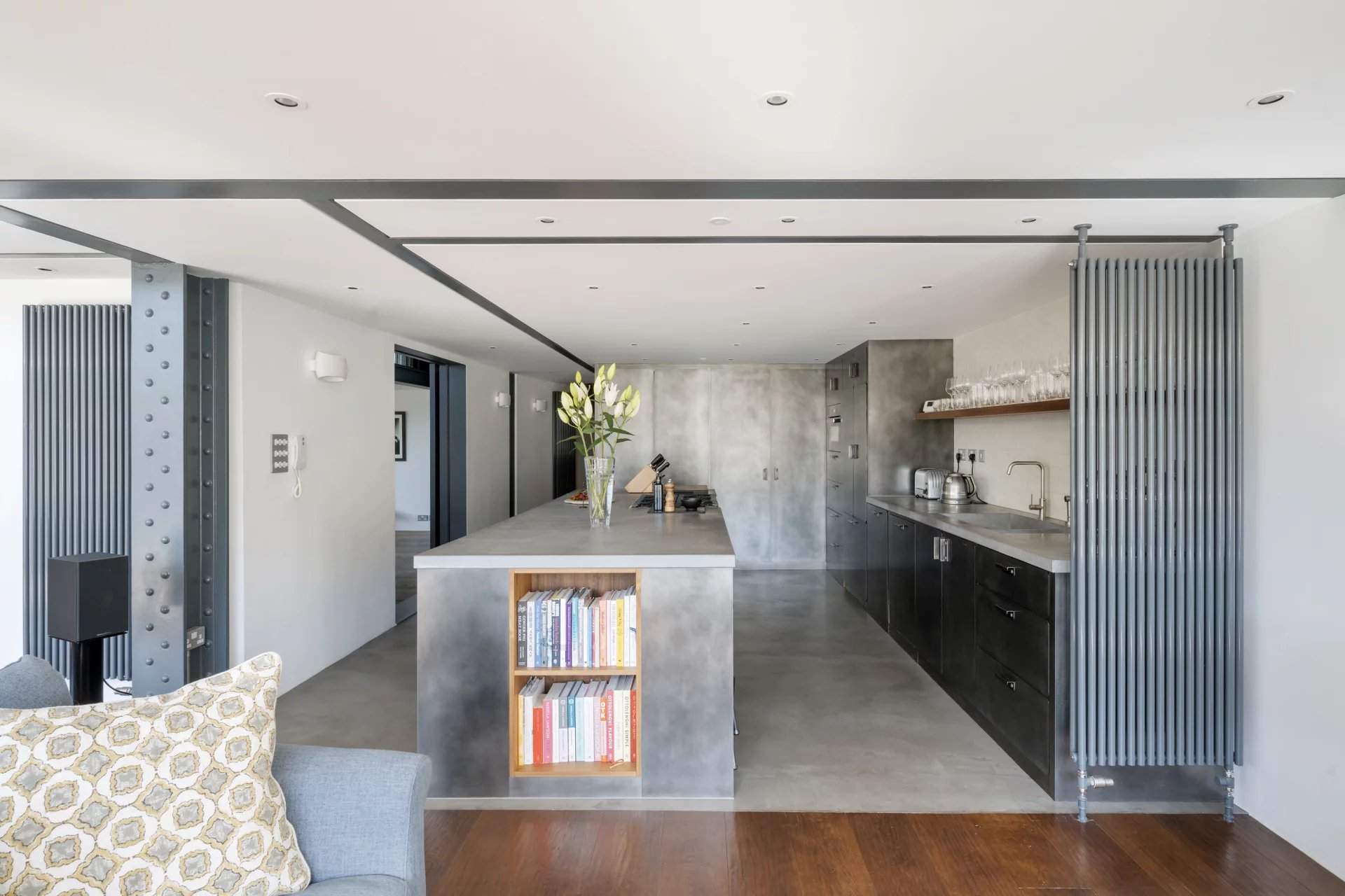 London  - Apartment 4 Bedrooms - picture 8