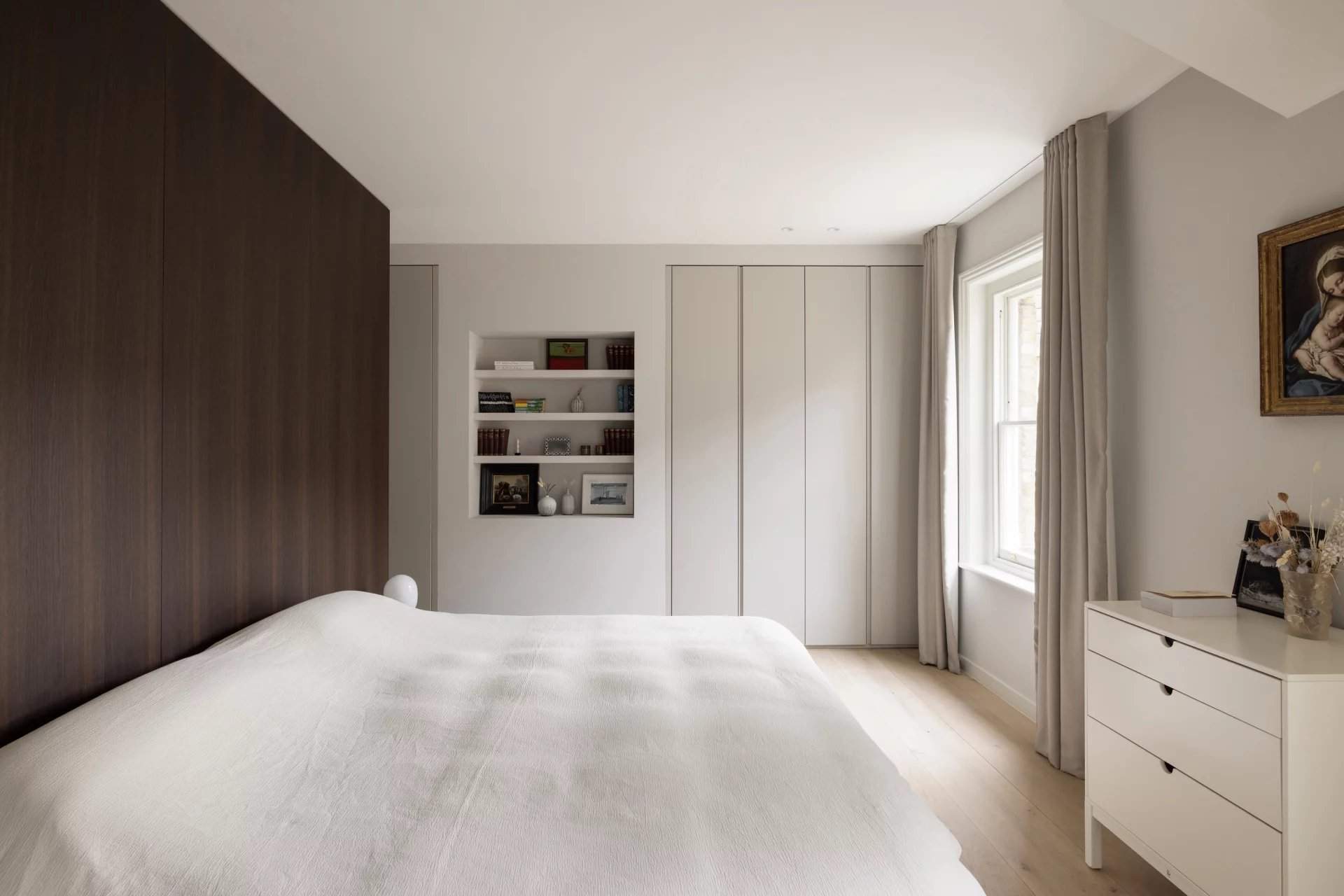 London  - Apartment 2 Bedrooms - picture 9