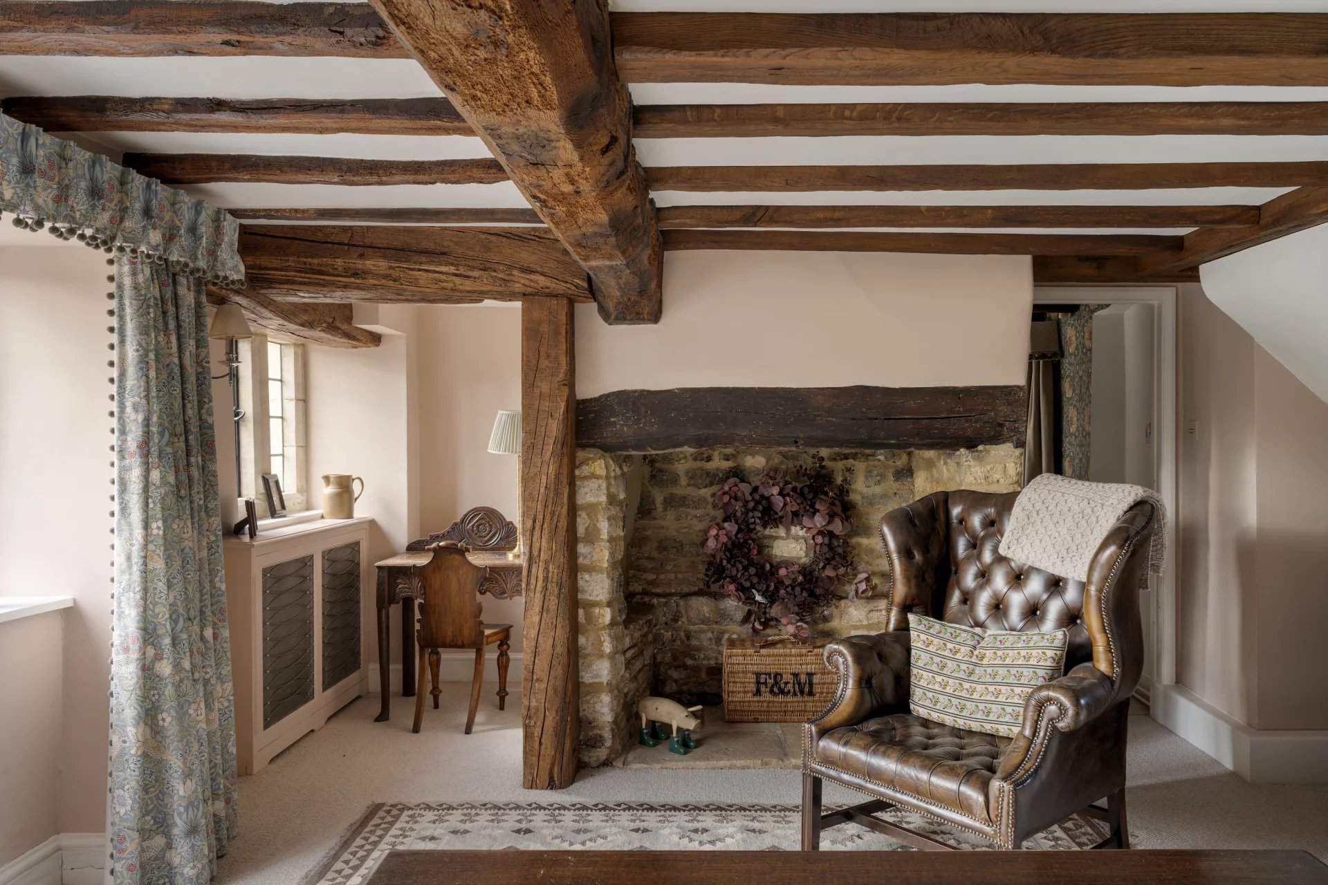 Bourton House, Cotswolds picture 7