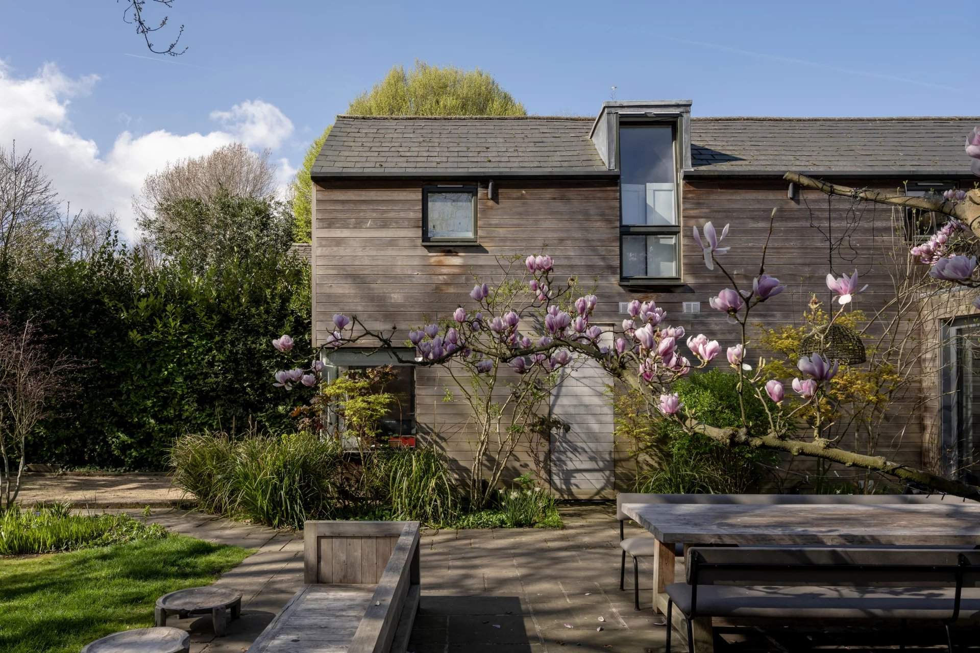 London  - House 5 Bedrooms - picture 19