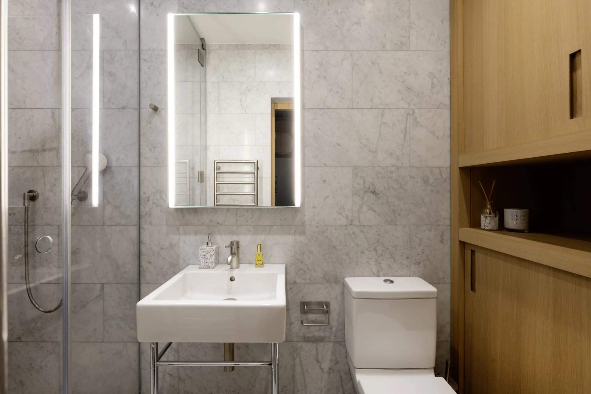 London  - House 2 Bedrooms - picture 13