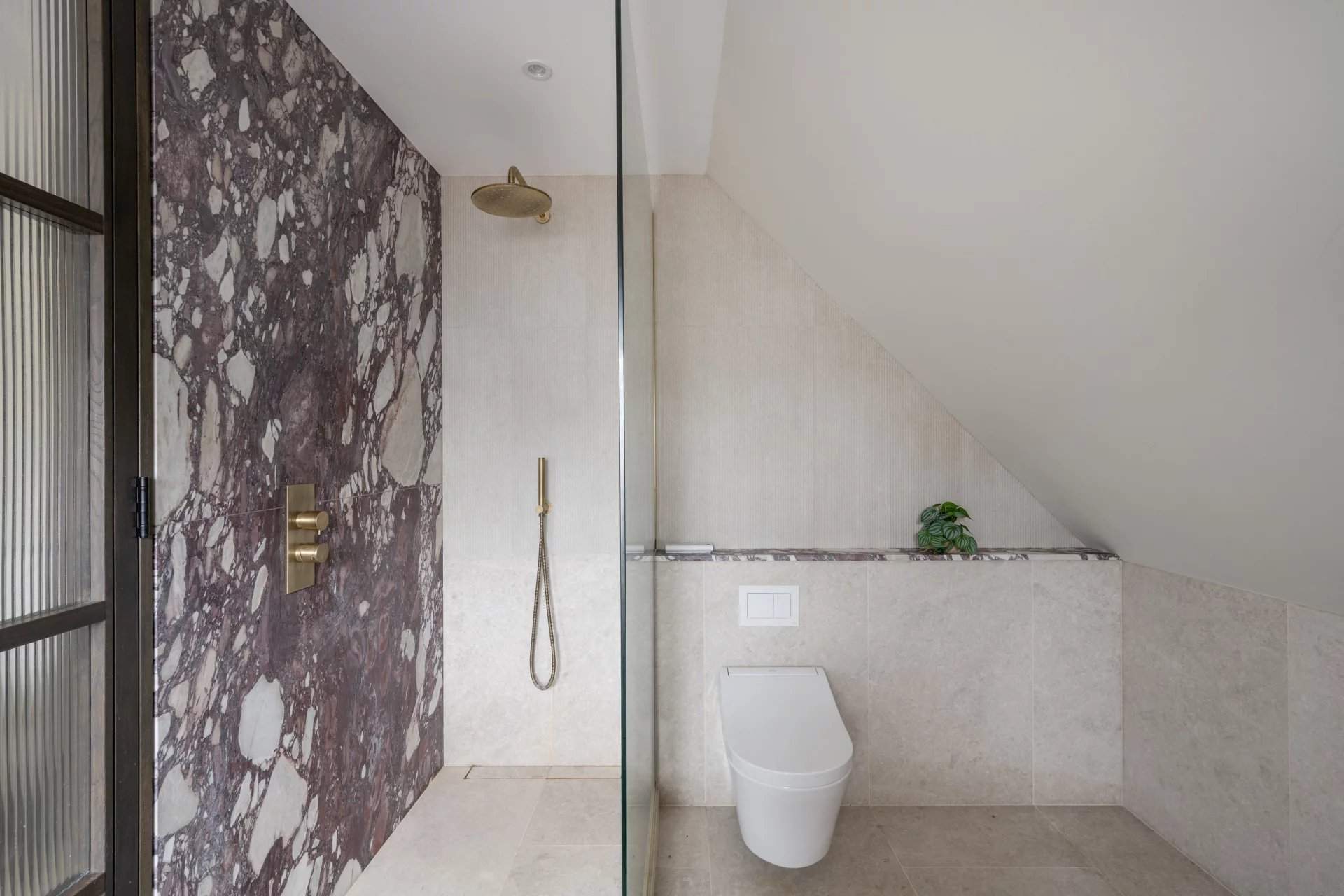 London  - Apartment 2 Bedrooms - picture 10