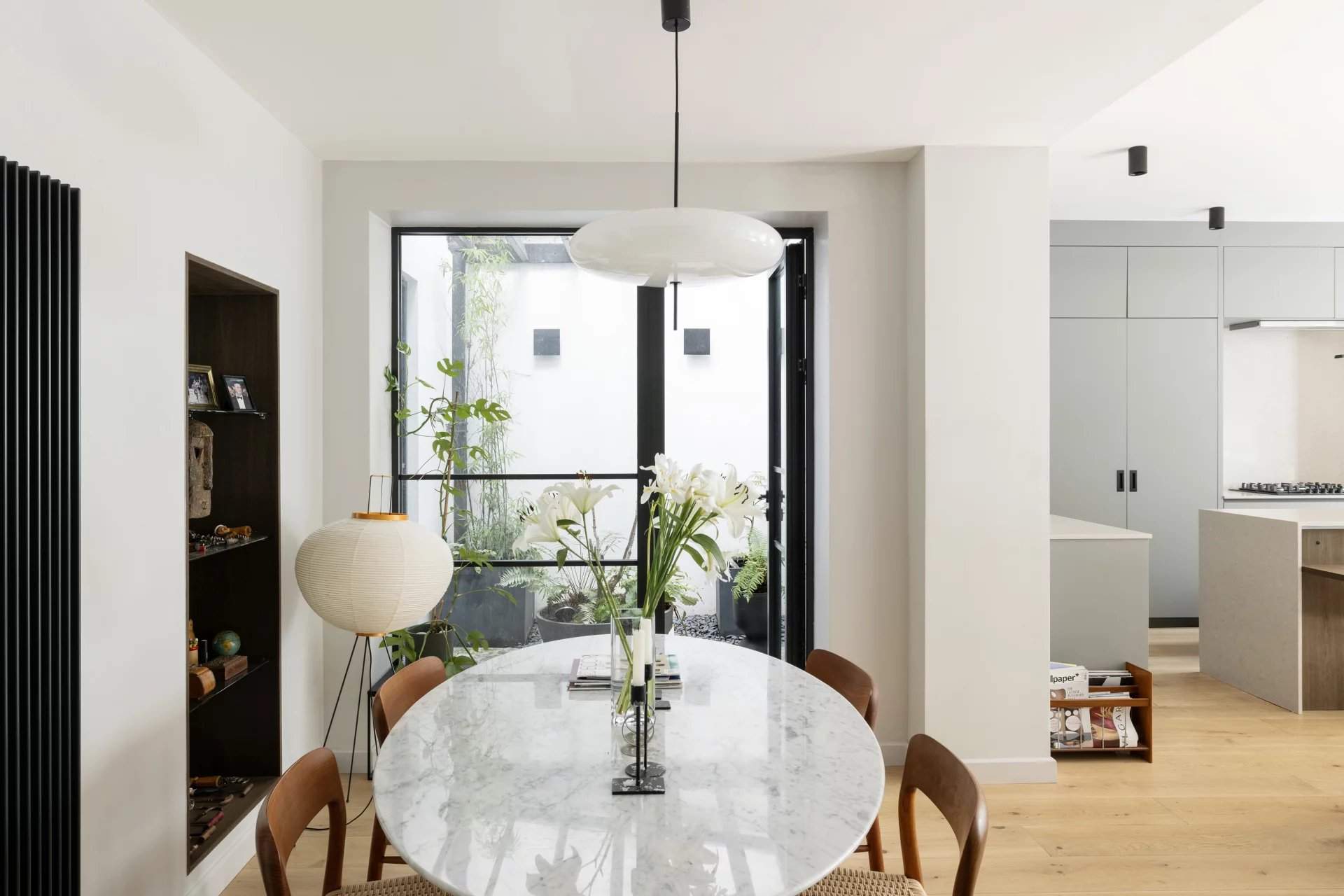 London  - Apartment 2 Bedrooms - picture 7