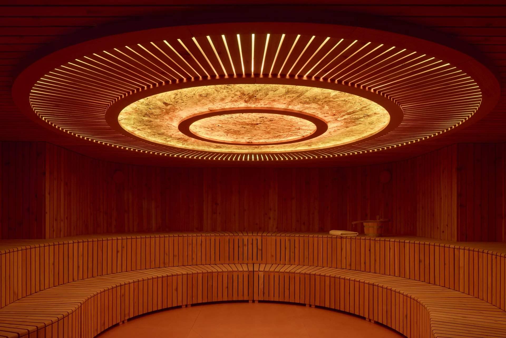 London  - Apartment 2 Bedrooms - picture 4