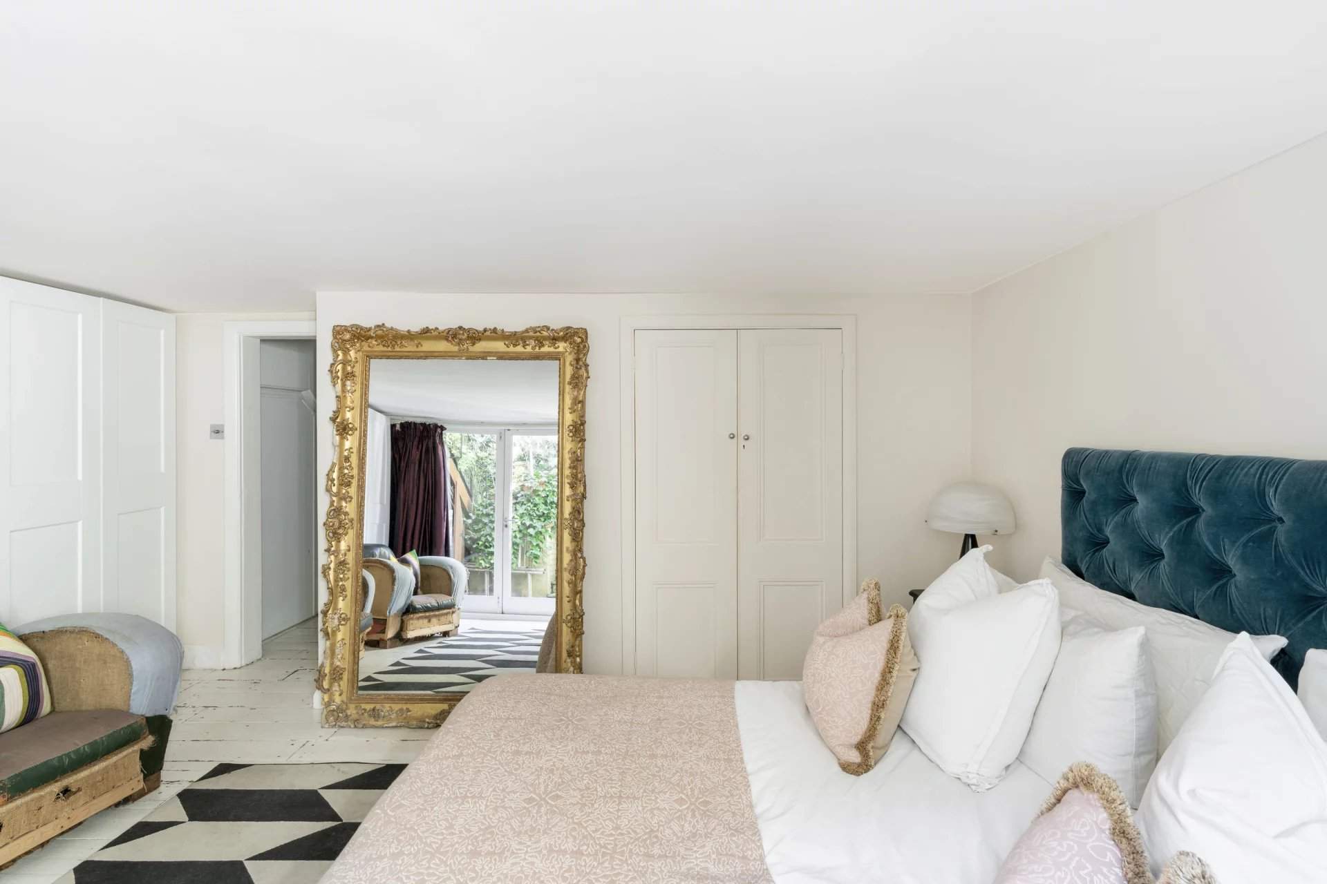 London  - Apartment 2 Bedrooms - picture 7