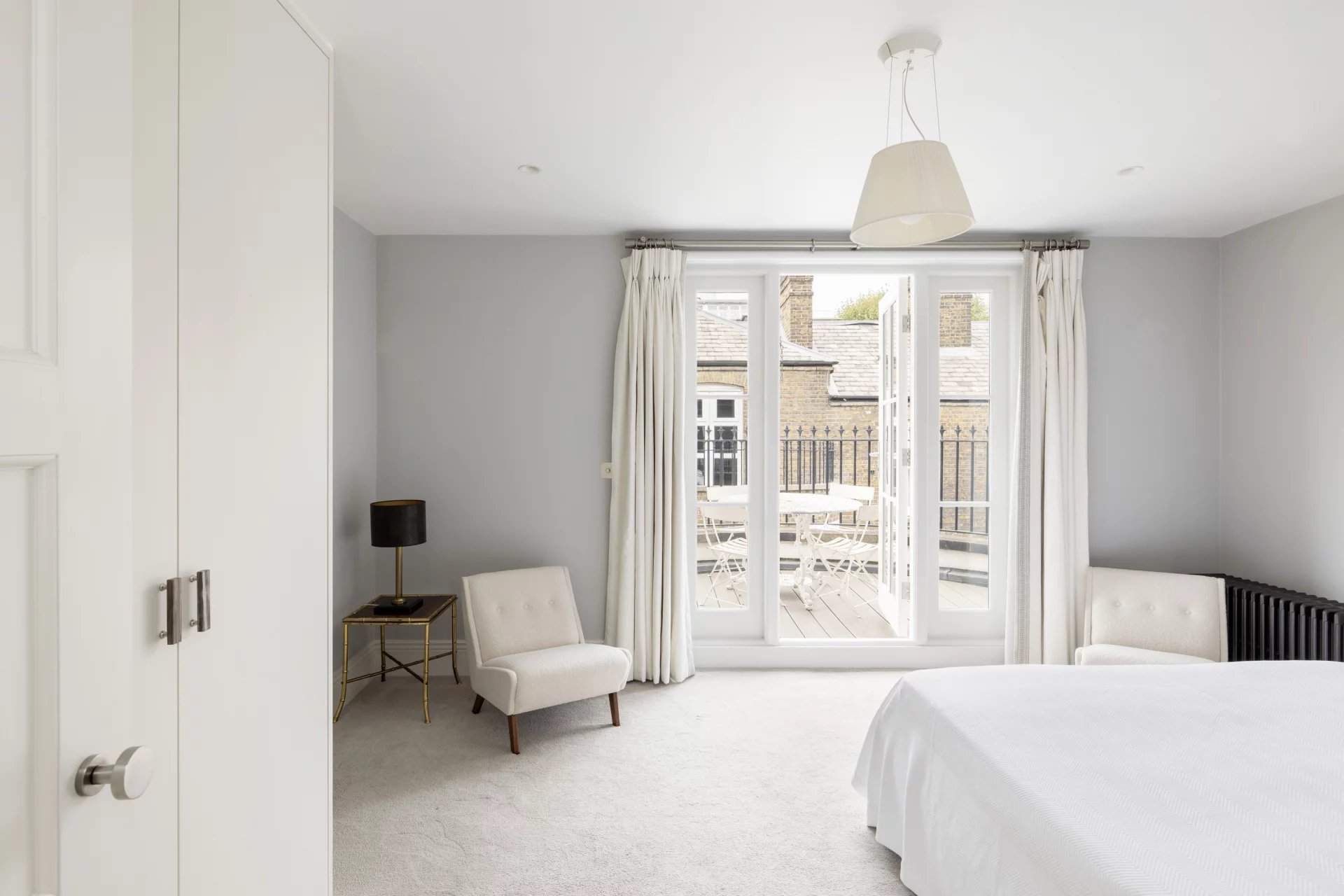 London  - House 6 Bedrooms - picture 10