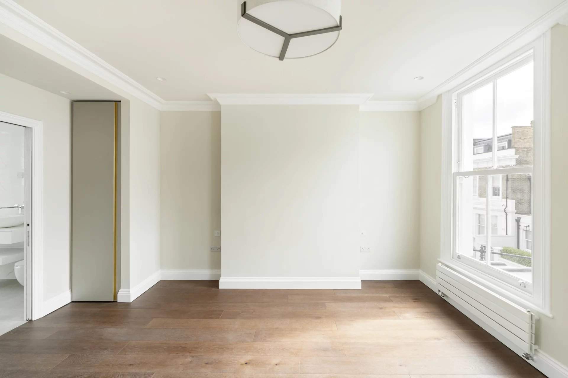 London  - Apartment 3 Bedrooms - picture 8