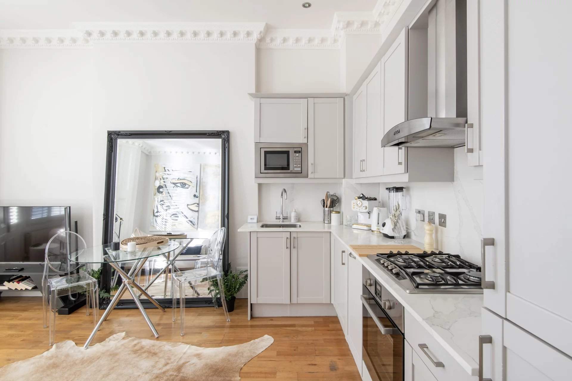 London  - Apartment 1 Bedroom - picture 2