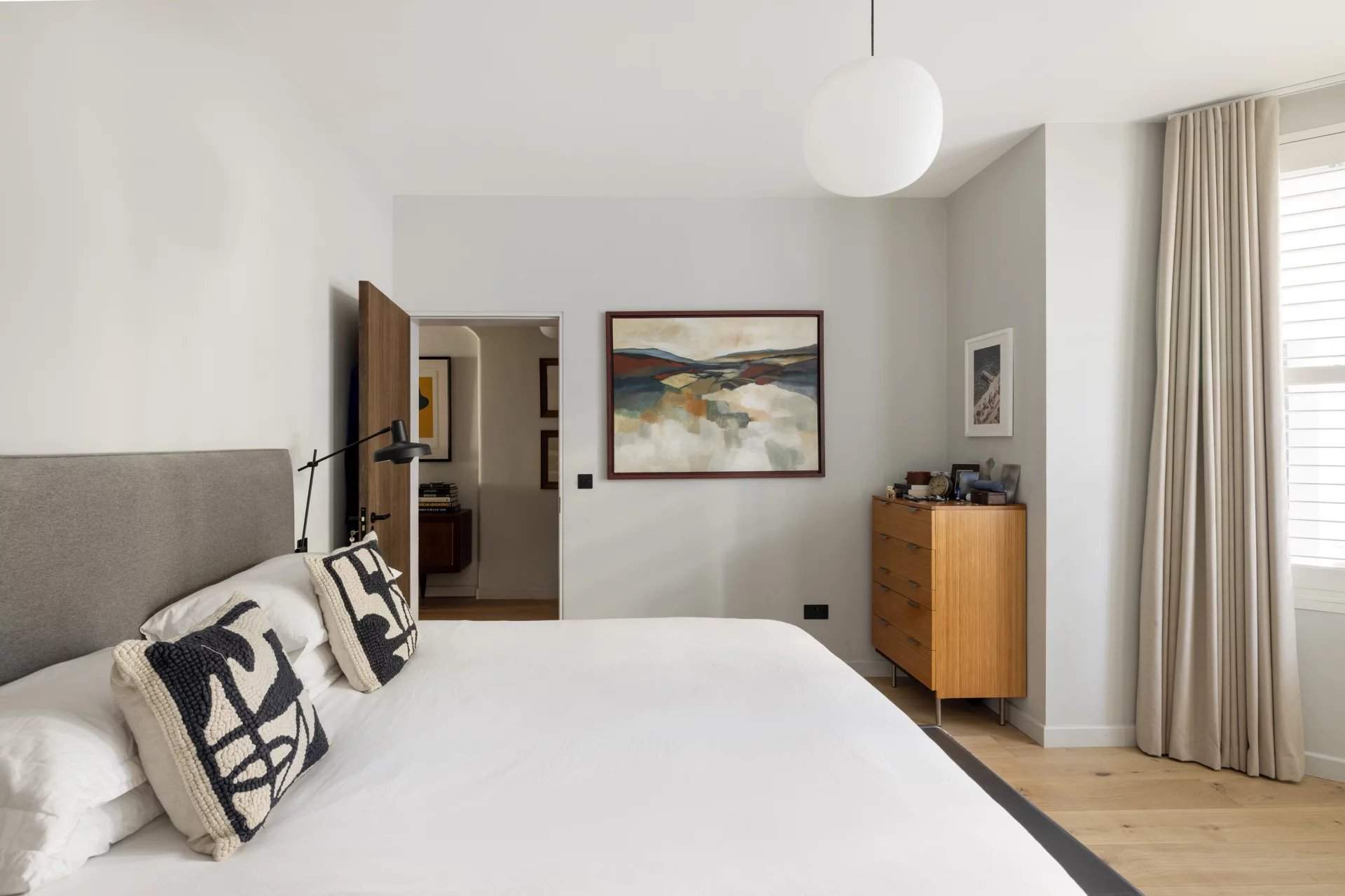 London  - Apartment 2 Bedrooms - picture 10