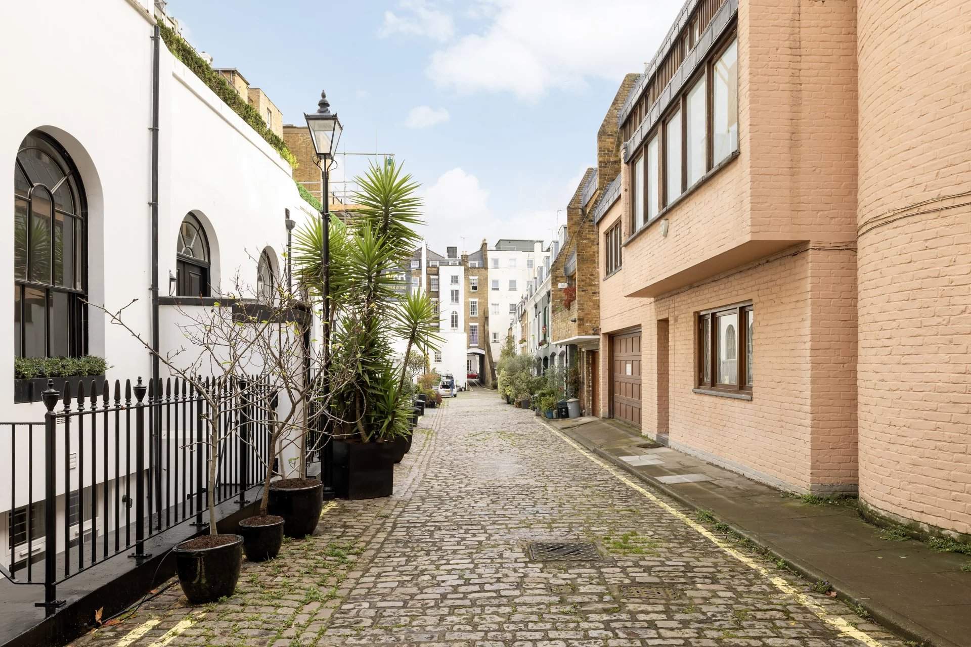 London  - Townhouse 3 Bedrooms - picture 4