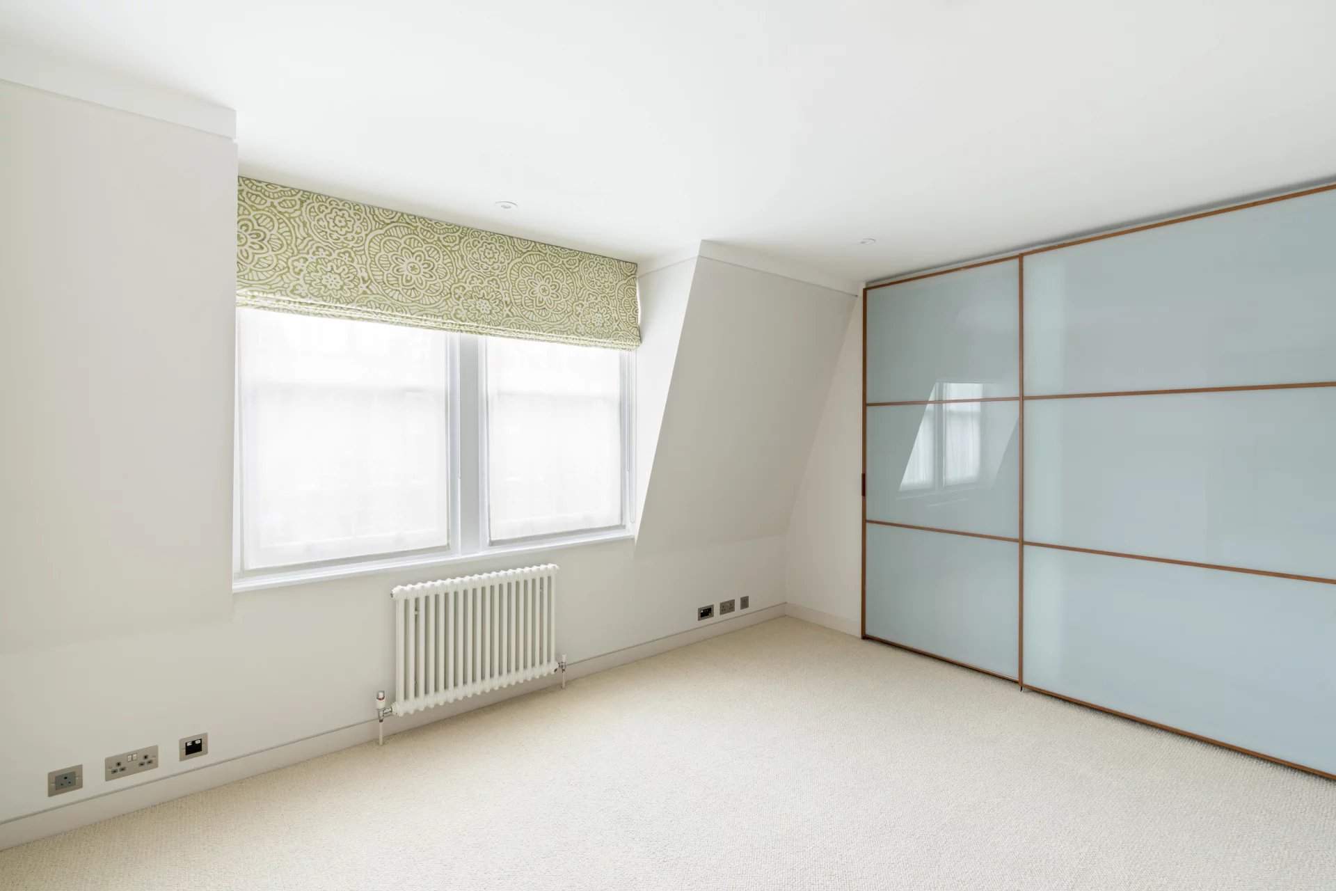 London  - Apartment 3 Bedrooms - picture 12