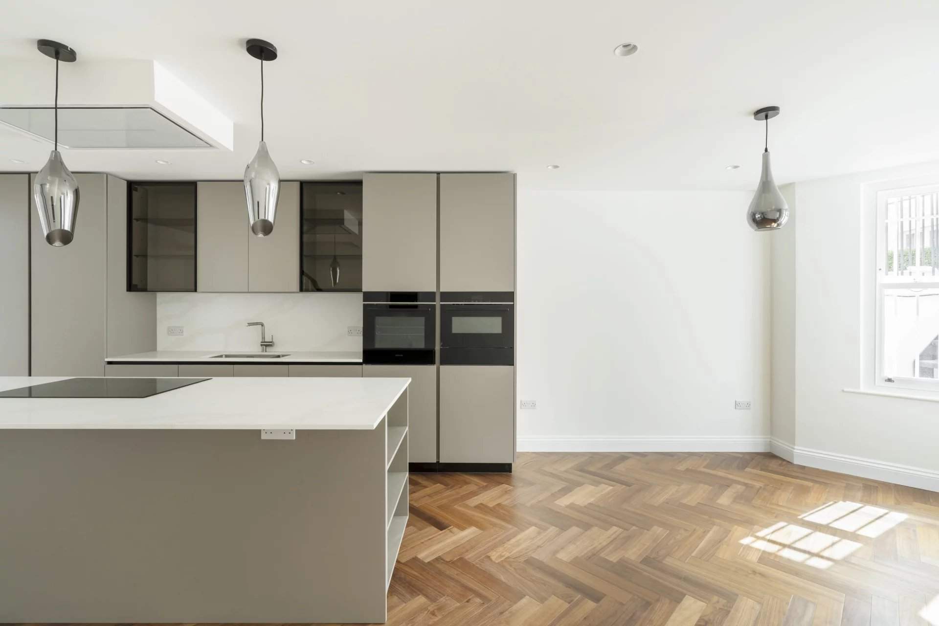 London  - Apartment 3 Bedrooms - picture 5