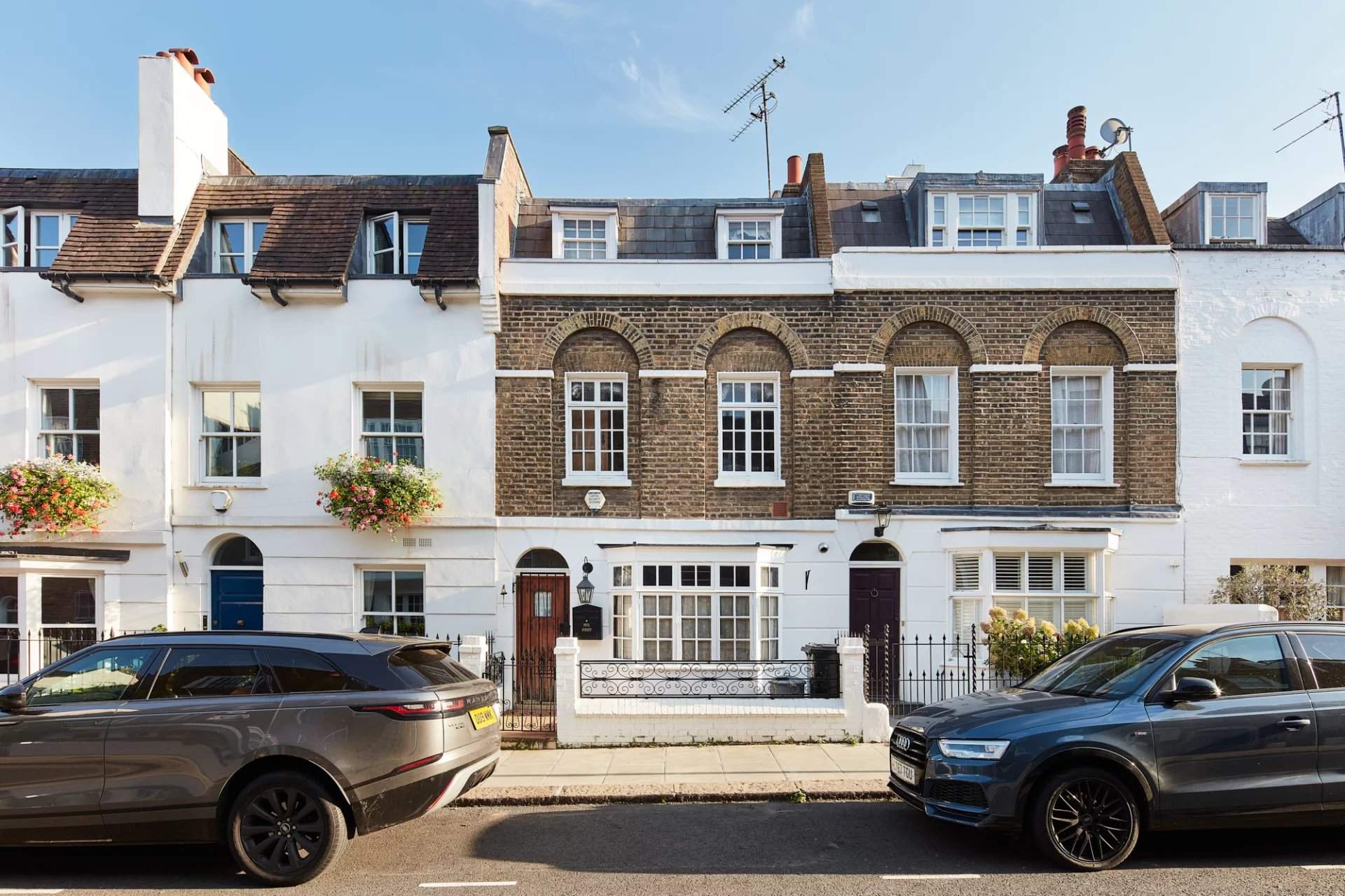 Peel Street, Kensington picture 4