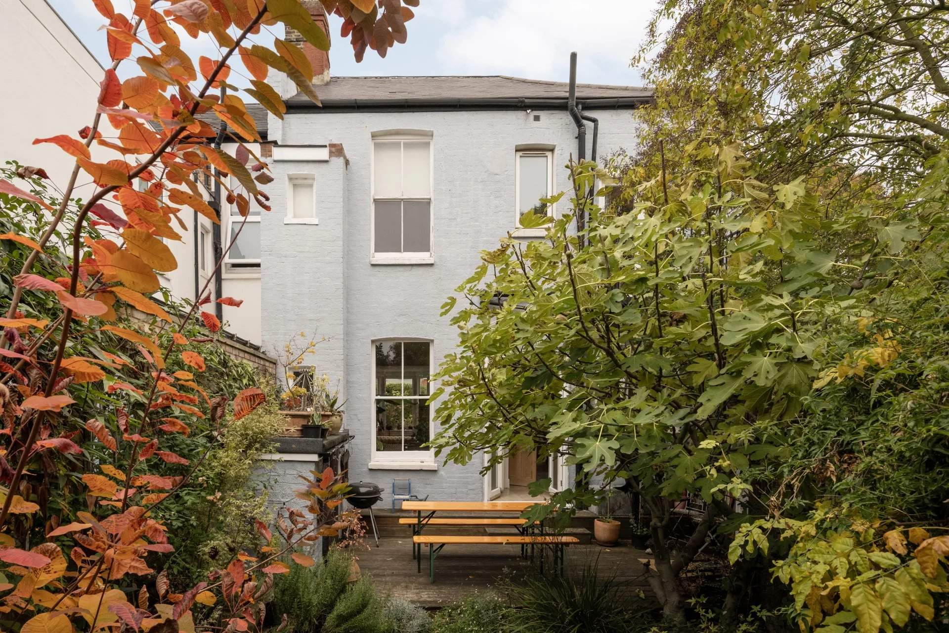 Wakeman Road, Queen's Park picture 3