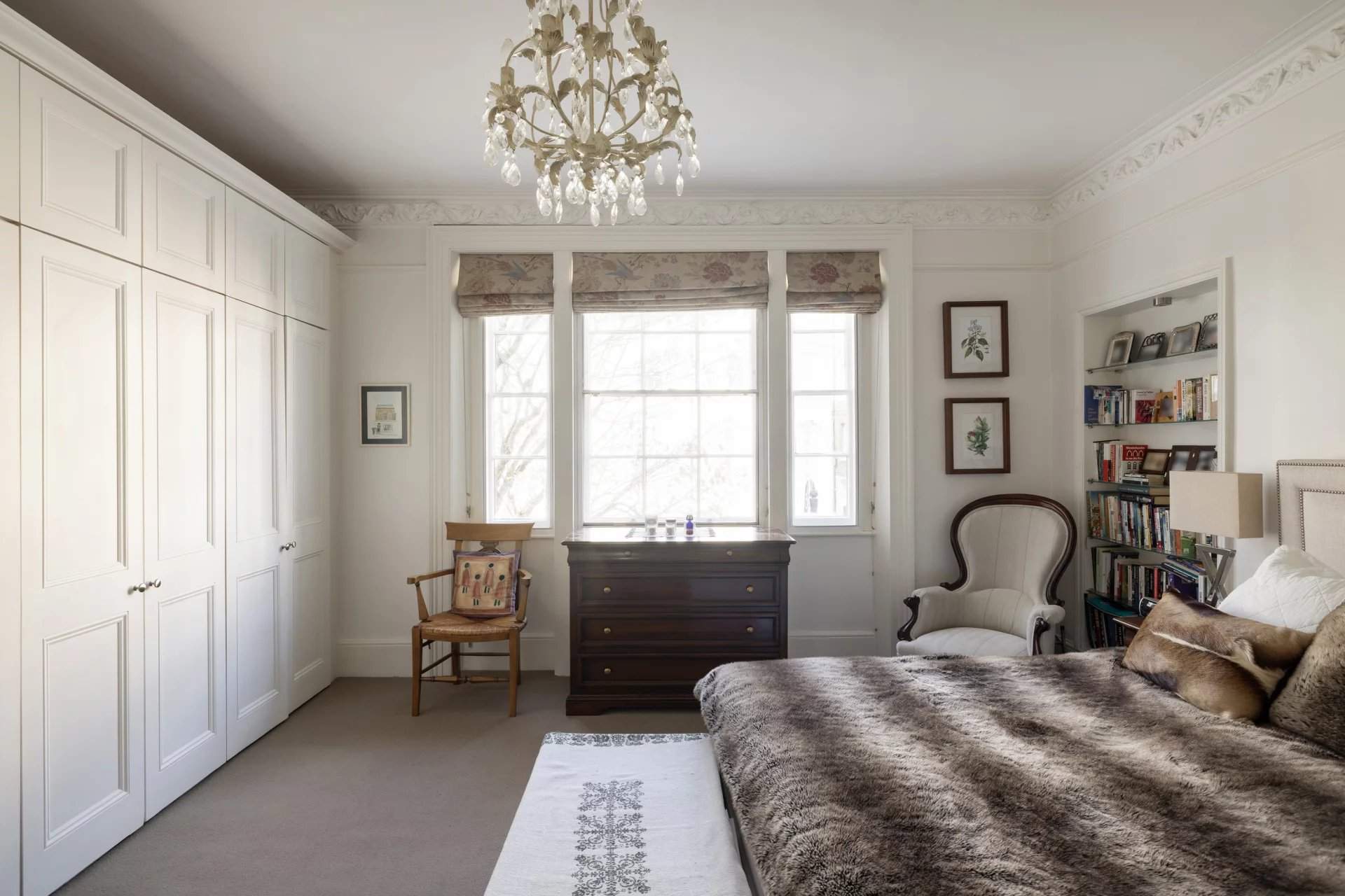 London  - House 5 Bedrooms - picture 10