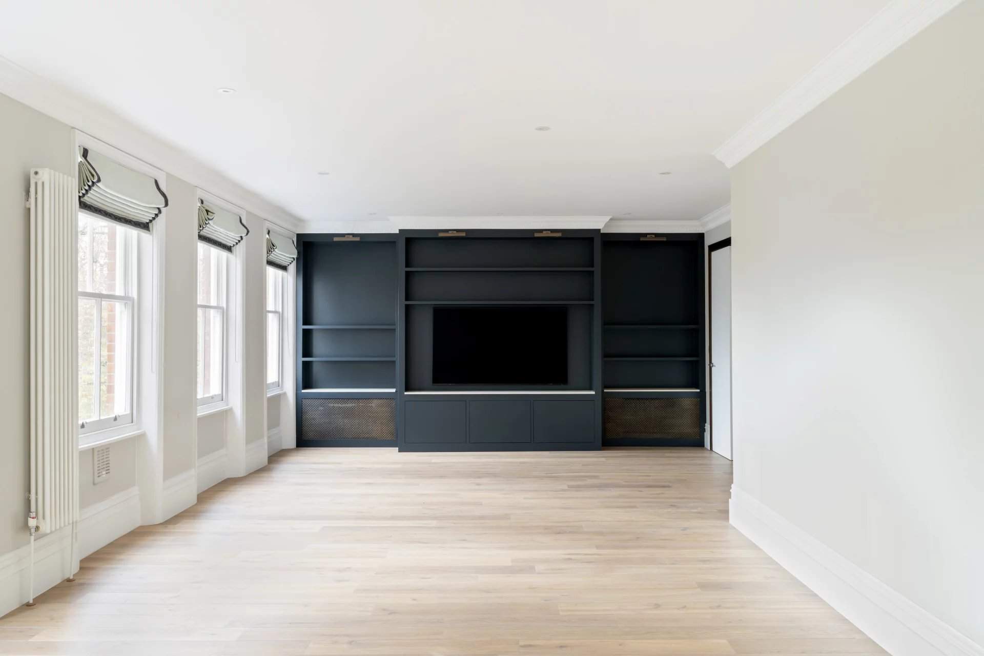 London  - Apartment 3 Bedrooms - picture 4