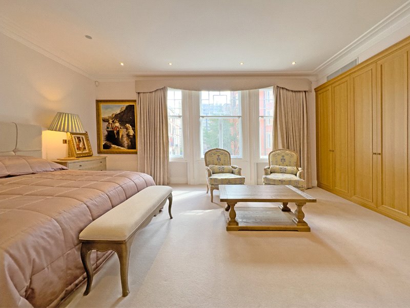 London  - House 6 Bedrooms - picture 7