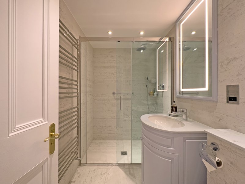 London  - House 6 Bedrooms - picture 17