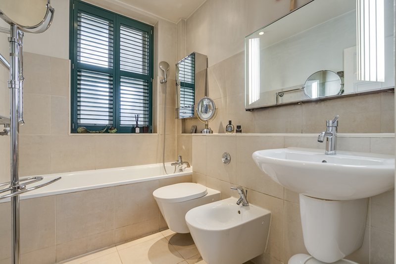   - Apartment 4 Bedrooms - picture 9
