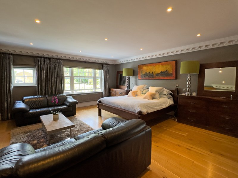 London  - House 6 Bedrooms - picture 12