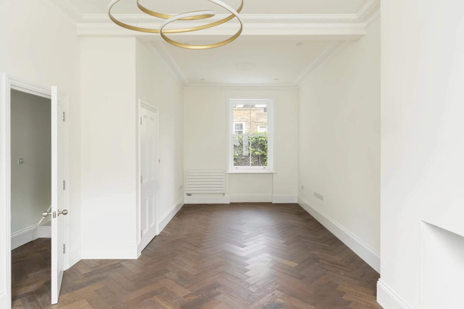 London  - Apartment 3 Bedrooms - picture 10