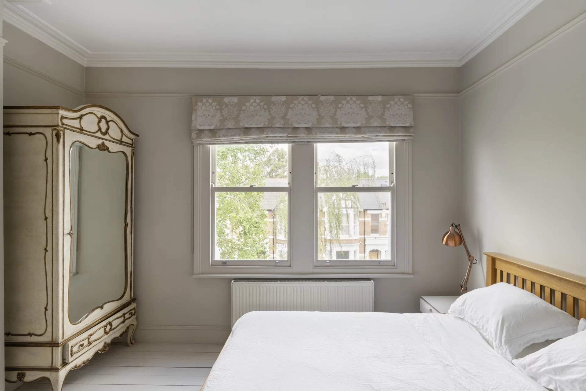 London  - House 6 Bedrooms - picture 12