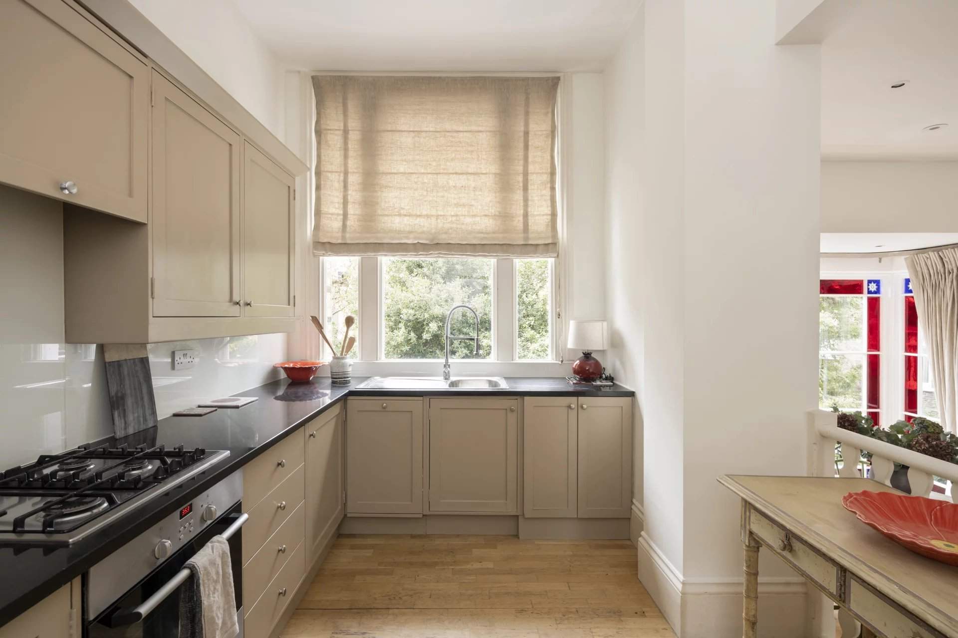 London  - Apartment 2 Bedrooms - picture 5