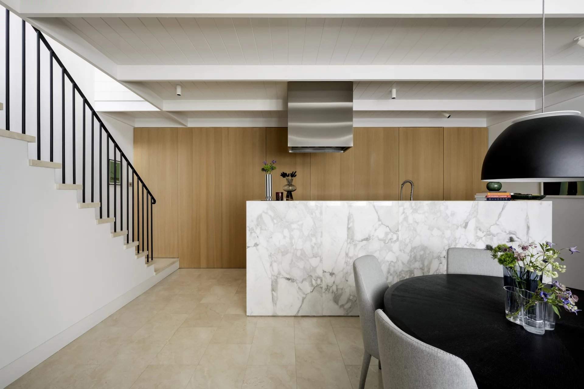 London  - House 2 Bedrooms - picture 2