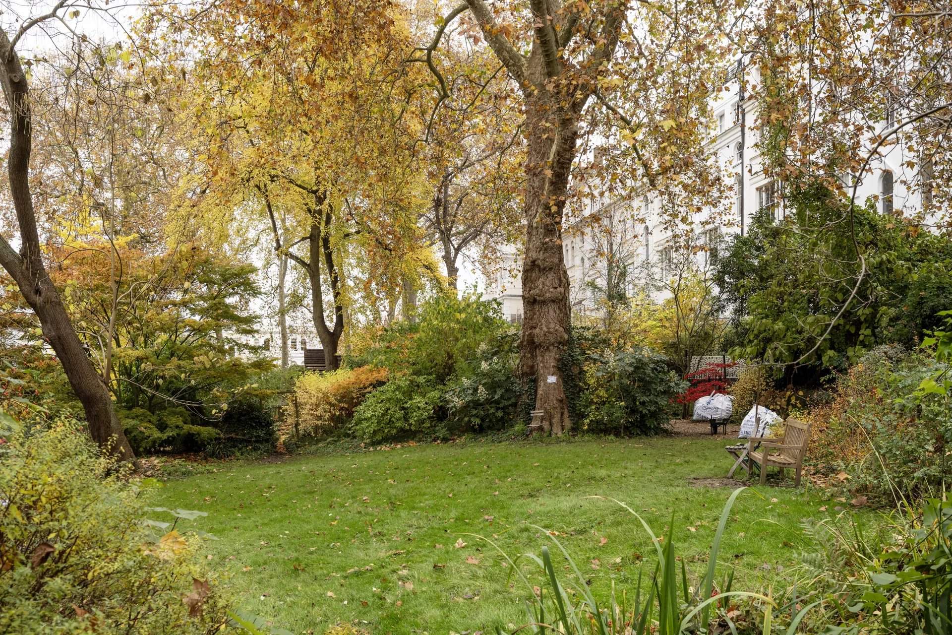 Arundel Gardens, Notting Hill W11 picture 9