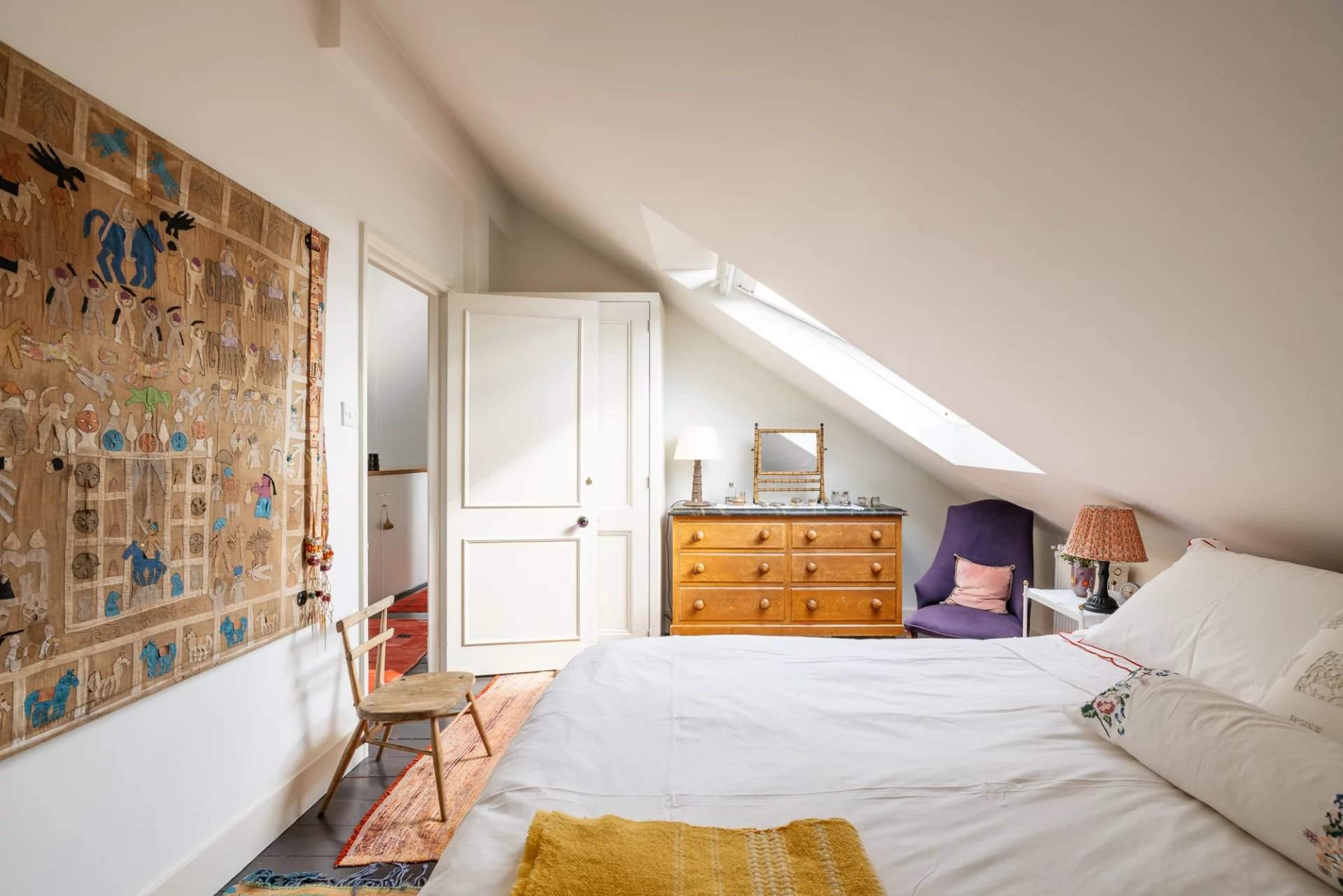 London  - House 3 Bedrooms - picture 8