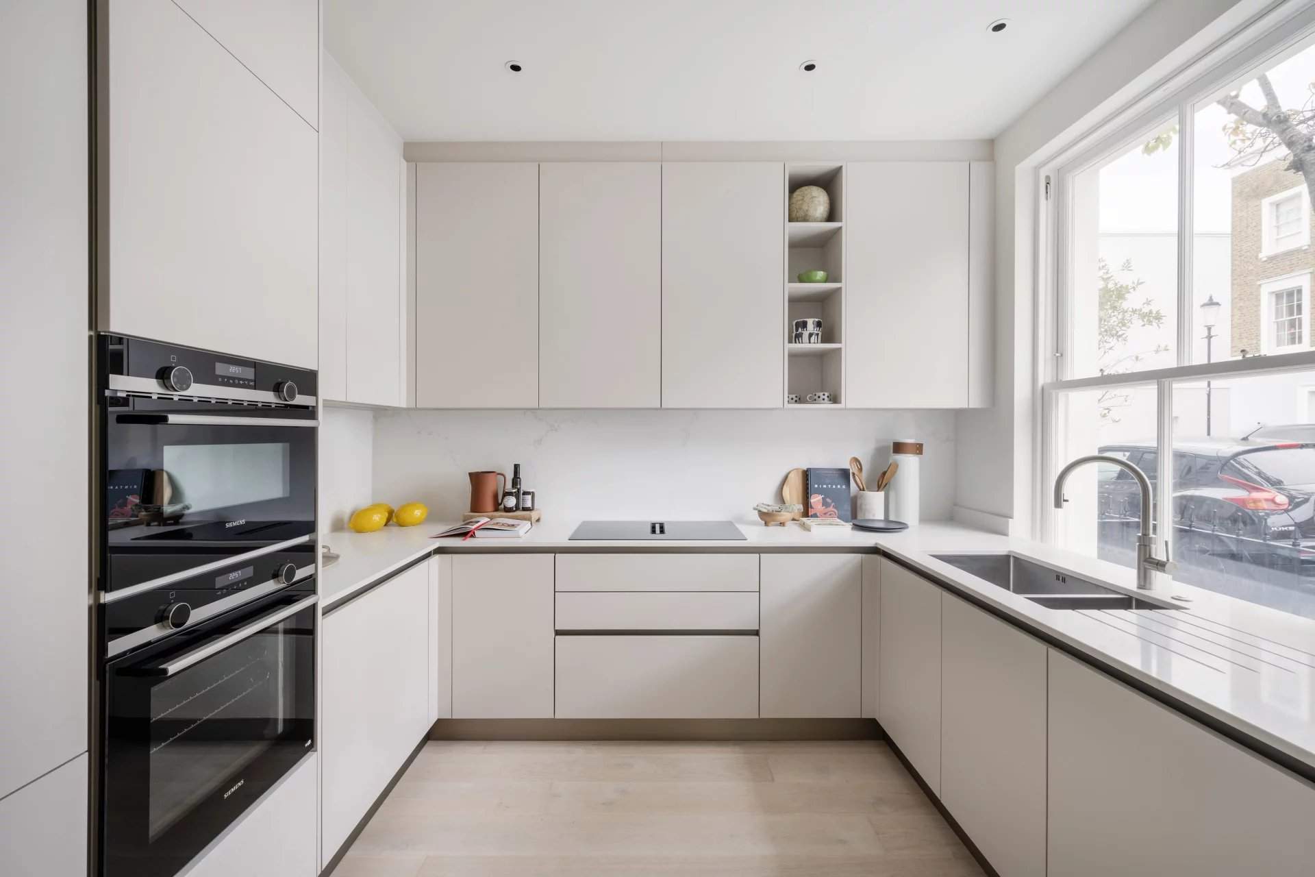 London  - House 4 Bedrooms - picture 9