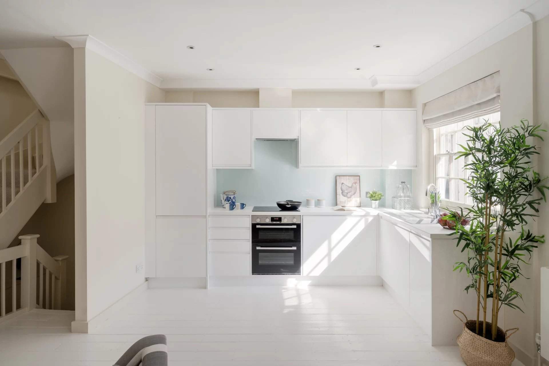 London  - House 3 Bedrooms - picture 5