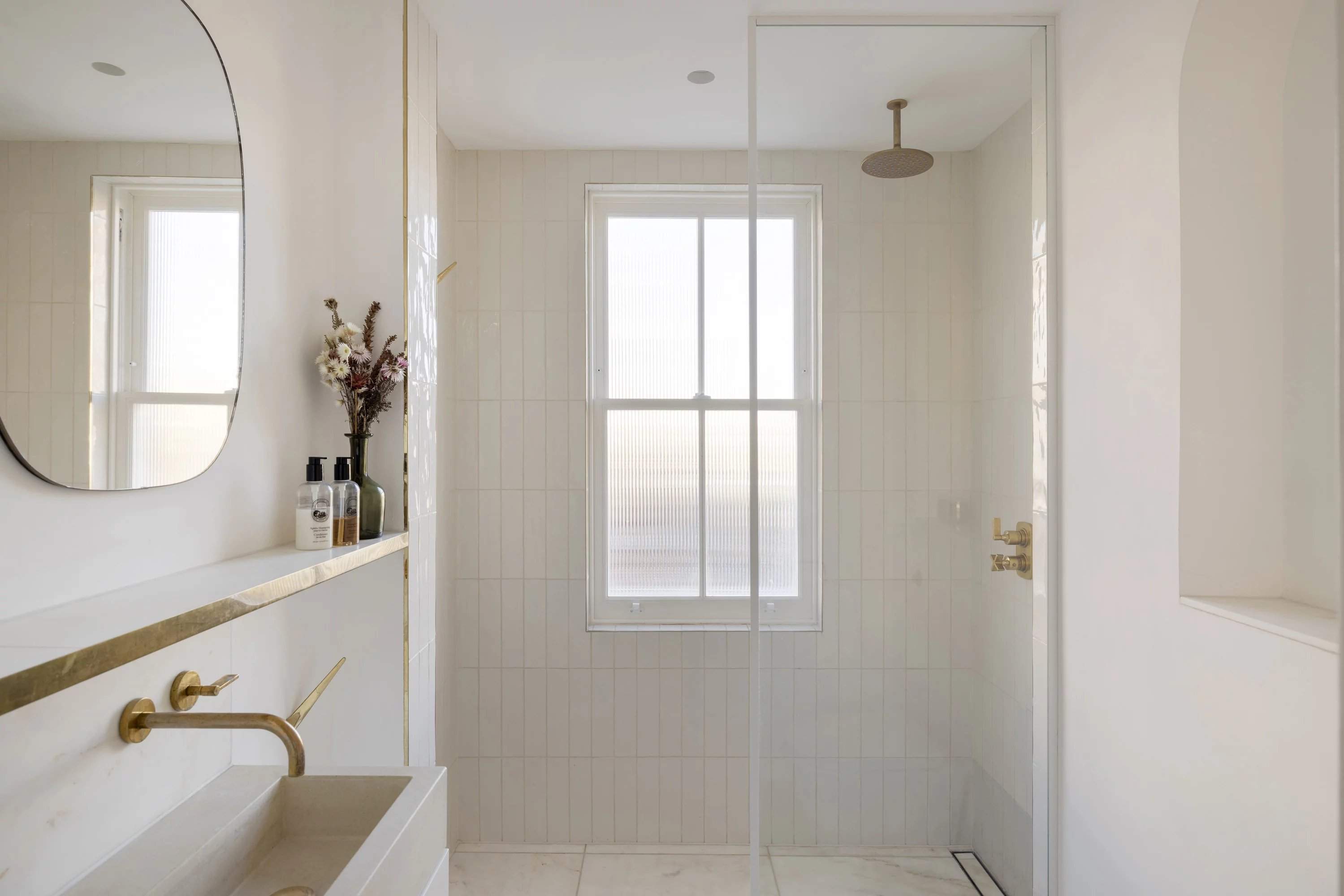 London  - Apartment 2 Bedrooms - picture 9