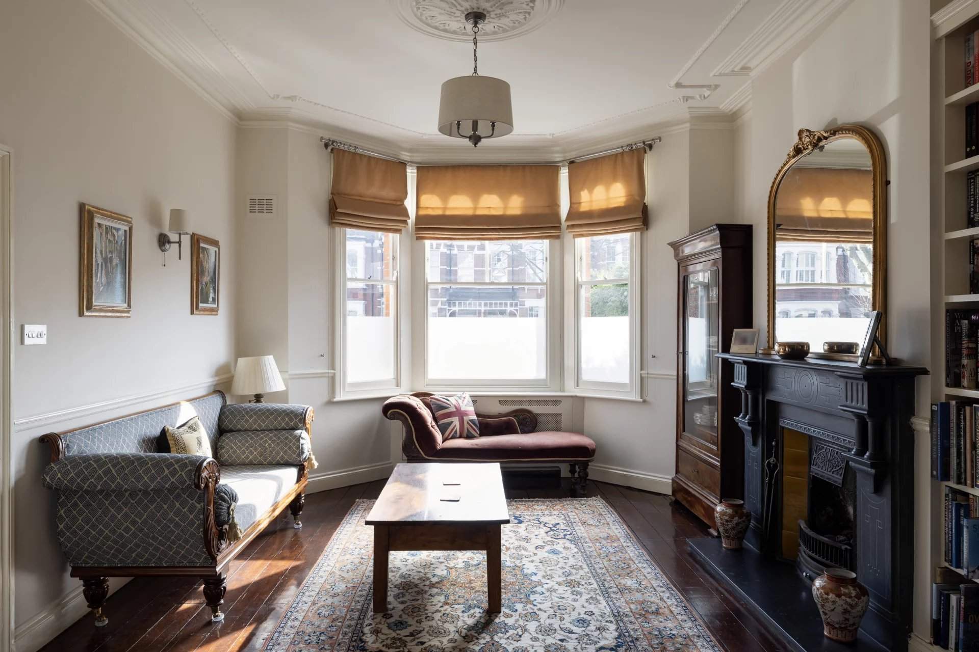 London  - House 4 Bedrooms - picture 9