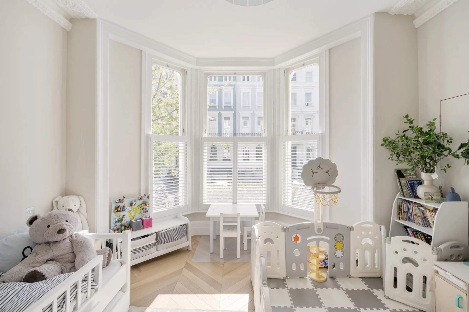 London  - Apartment 3 Bedrooms - picture 11