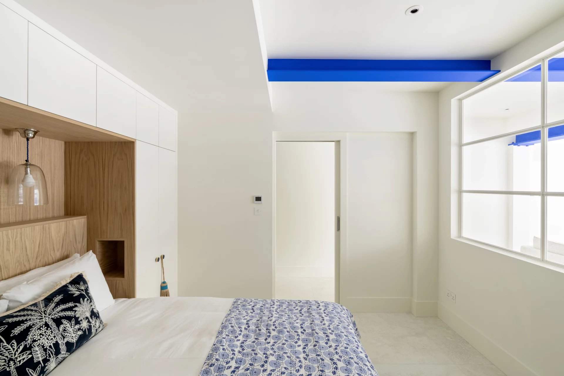 London  - Apartment 2 Bedrooms - picture 12