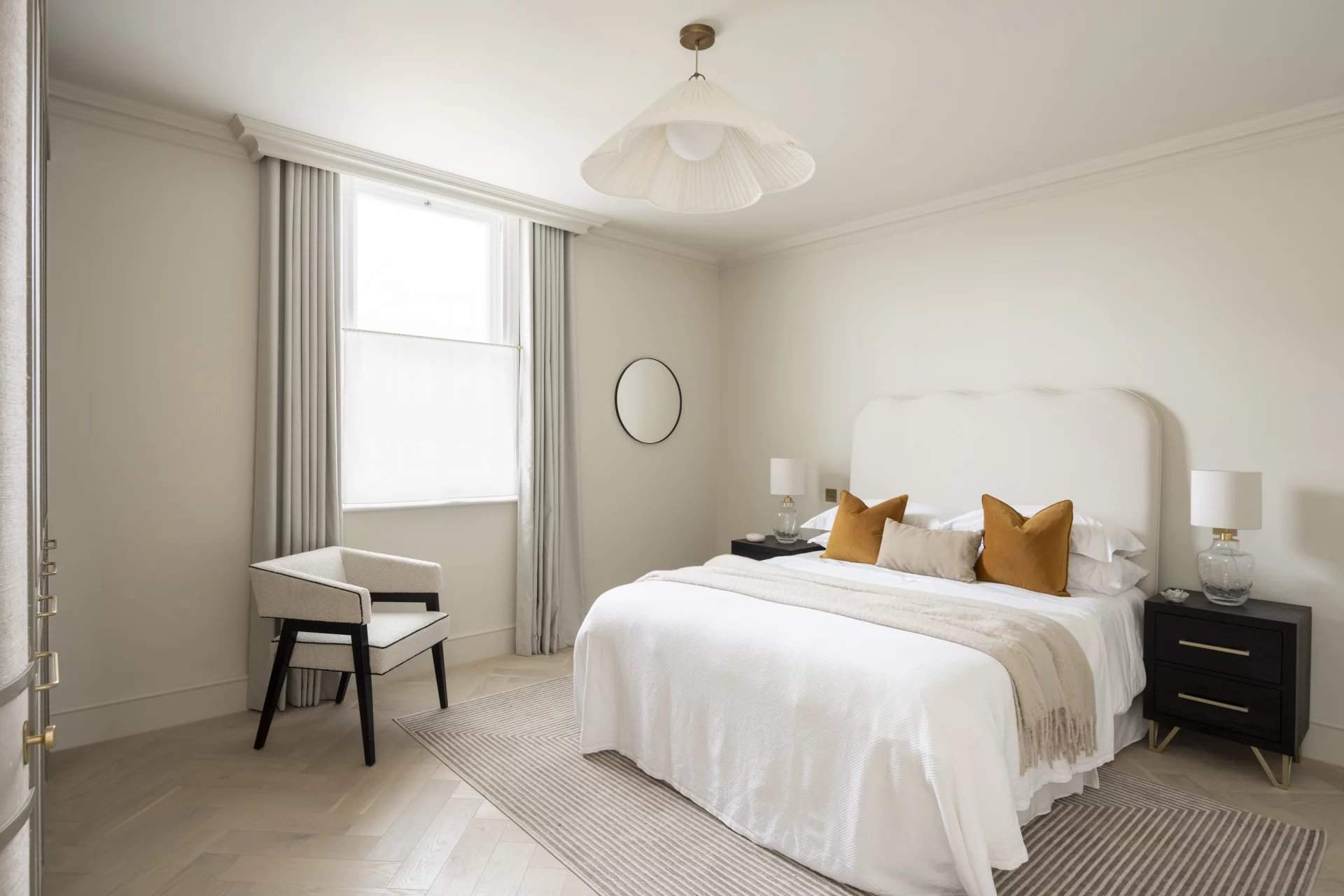 London  - Apartment 3 Bedrooms - picture 11