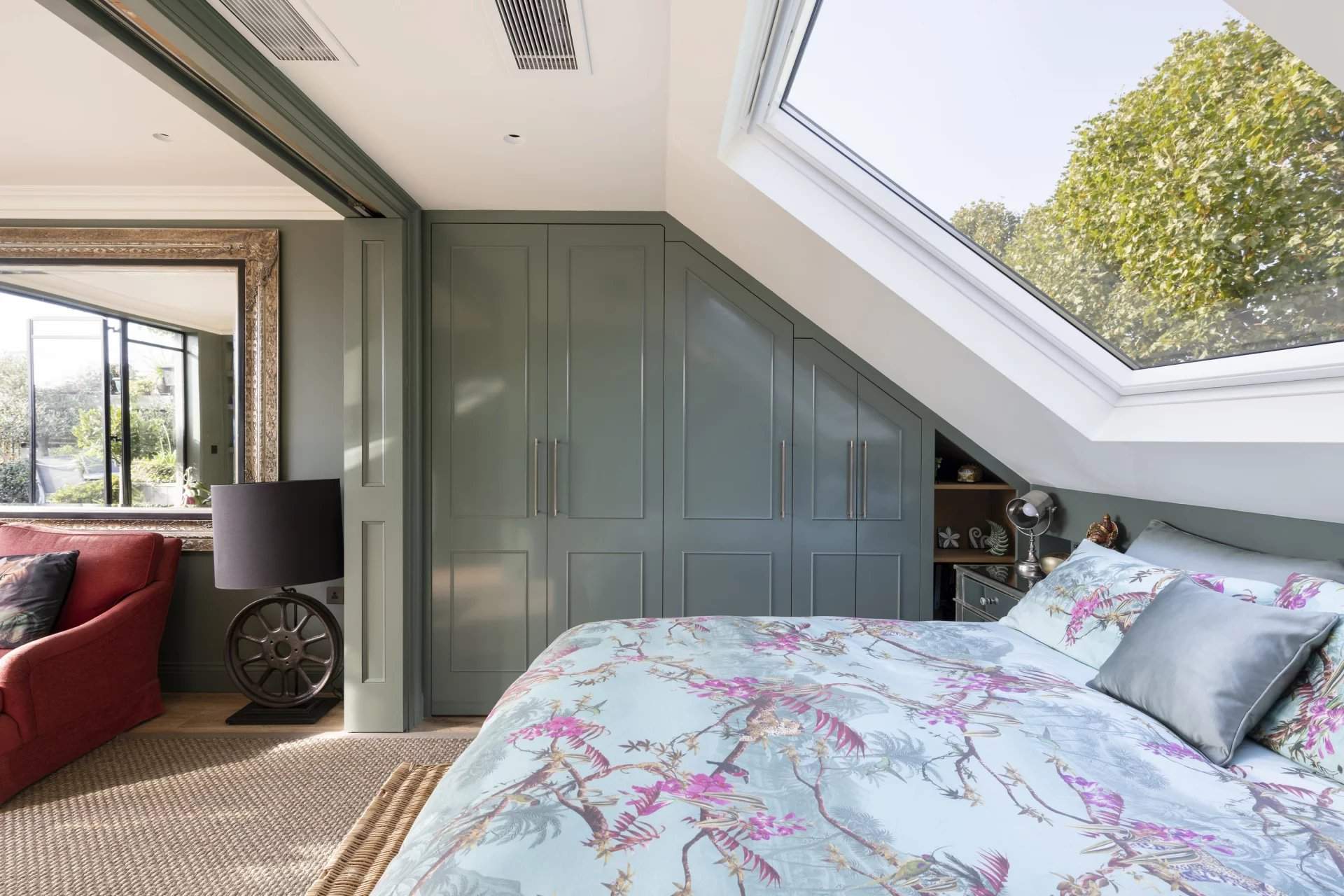 London  - Apartment 2 Bedrooms - picture 14