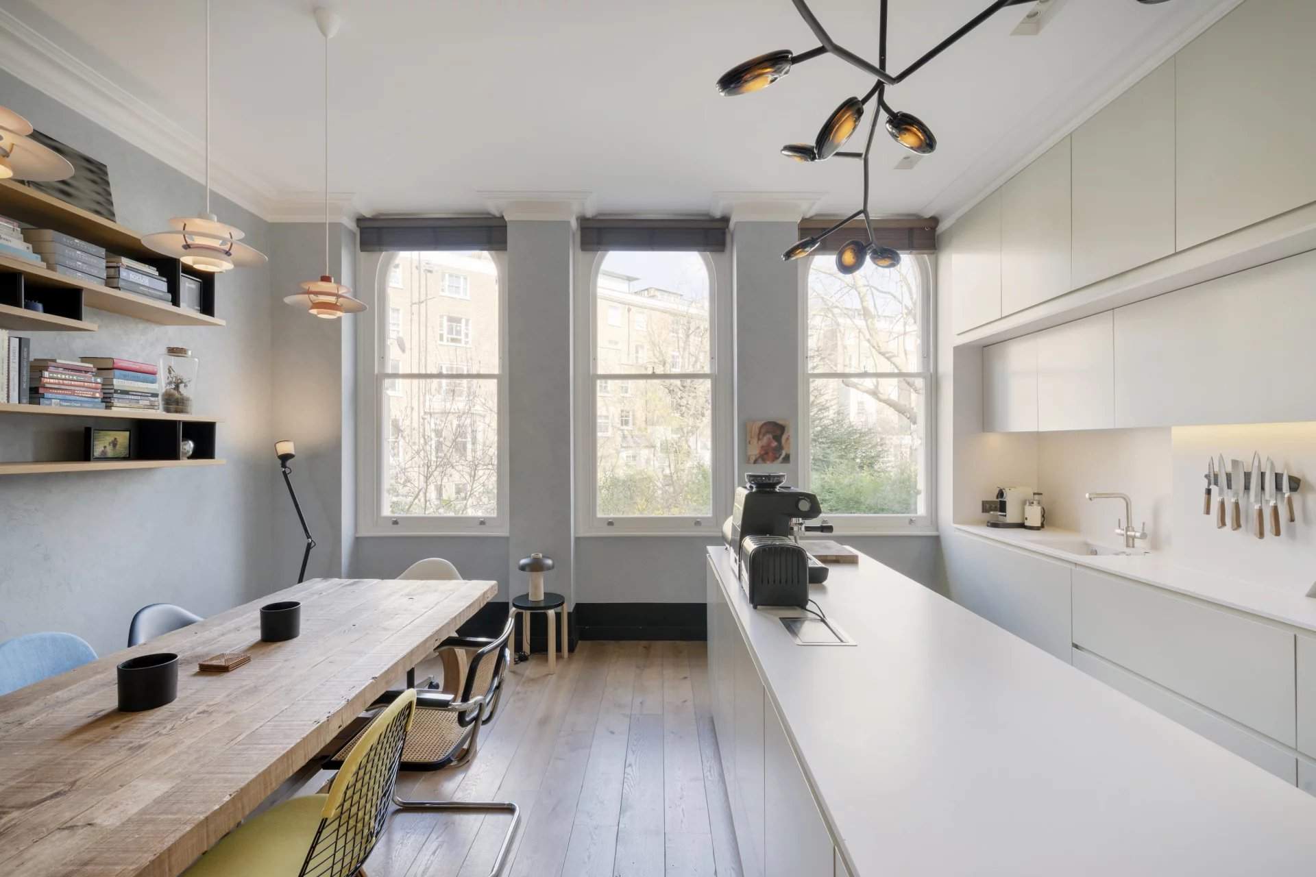 London  - Apartment 3 Bedrooms - picture 6