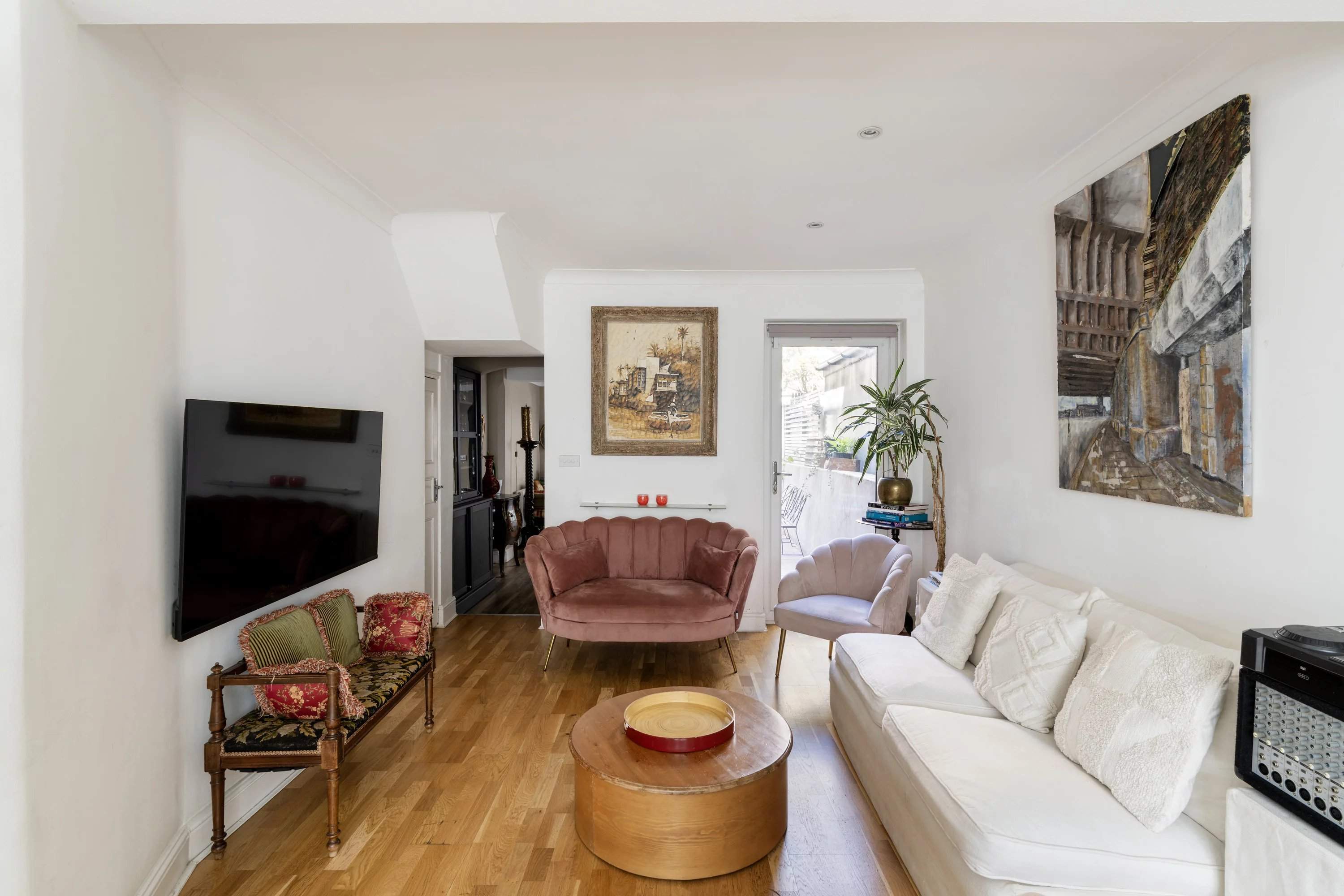 Donne Place, Chelsea / South Kensington picture 3