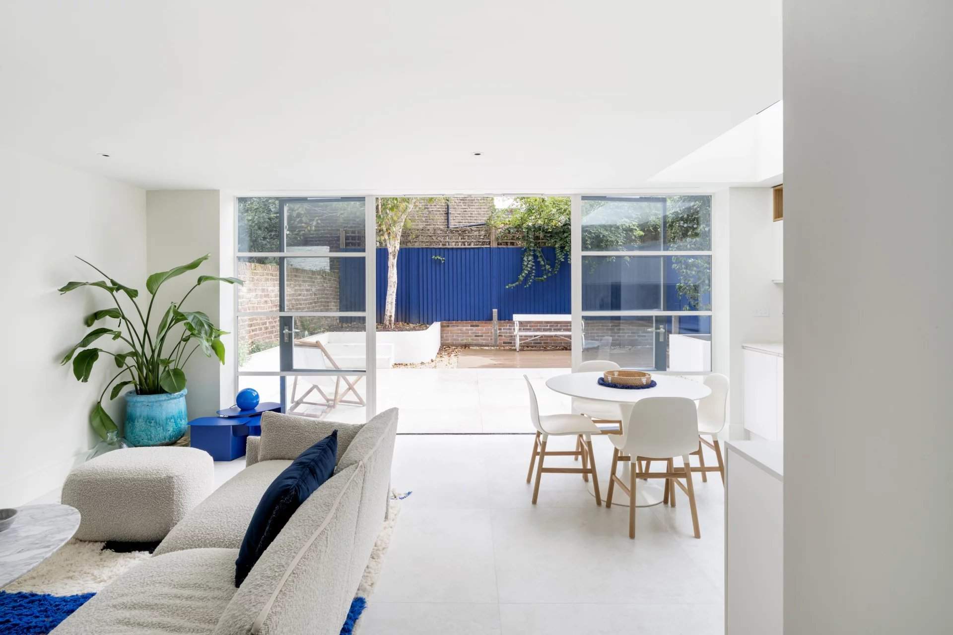 London  - Apartment 2 Bedrooms - picture 7