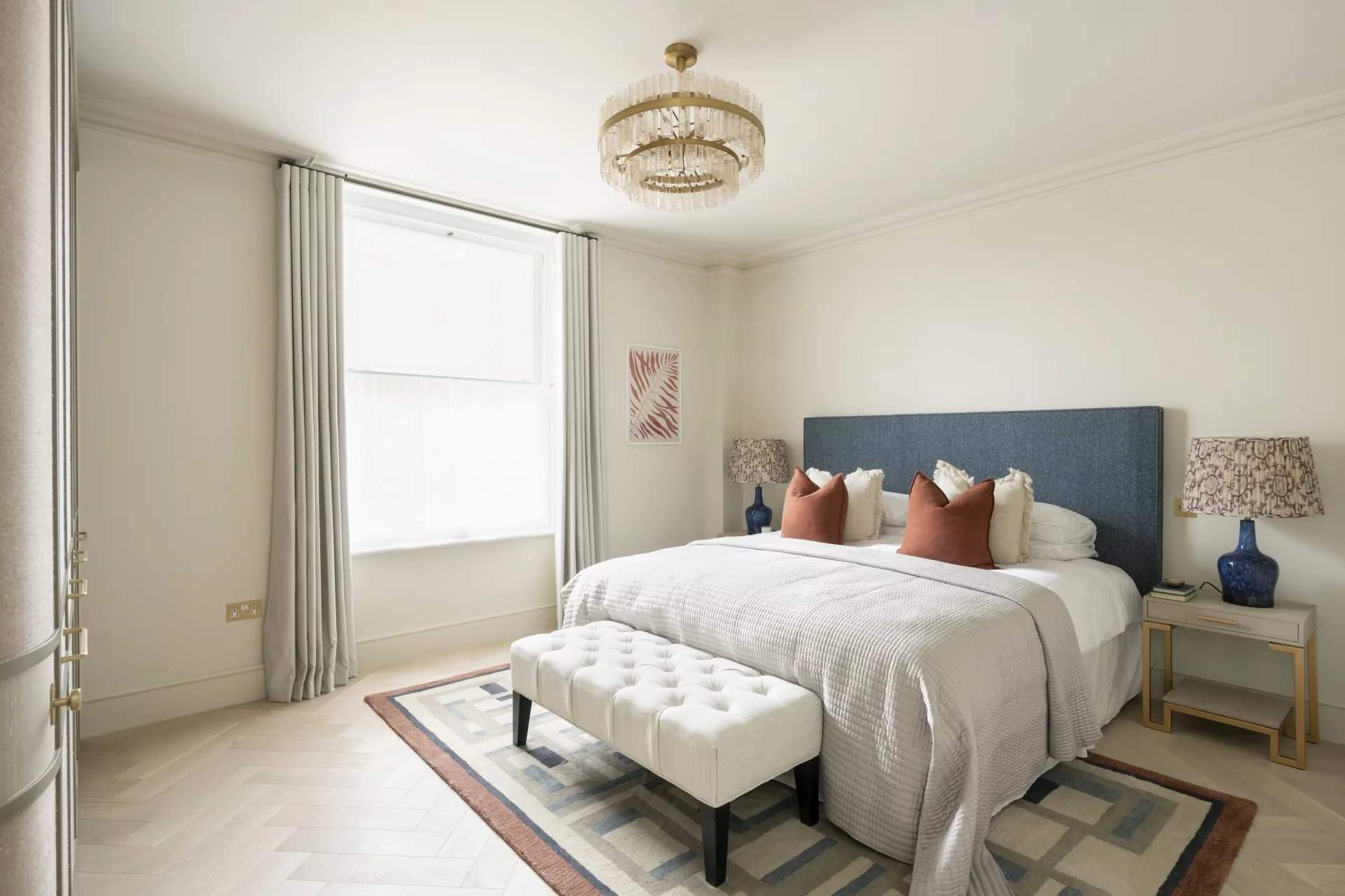 London  - Apartment 3 Bedrooms - picture 6