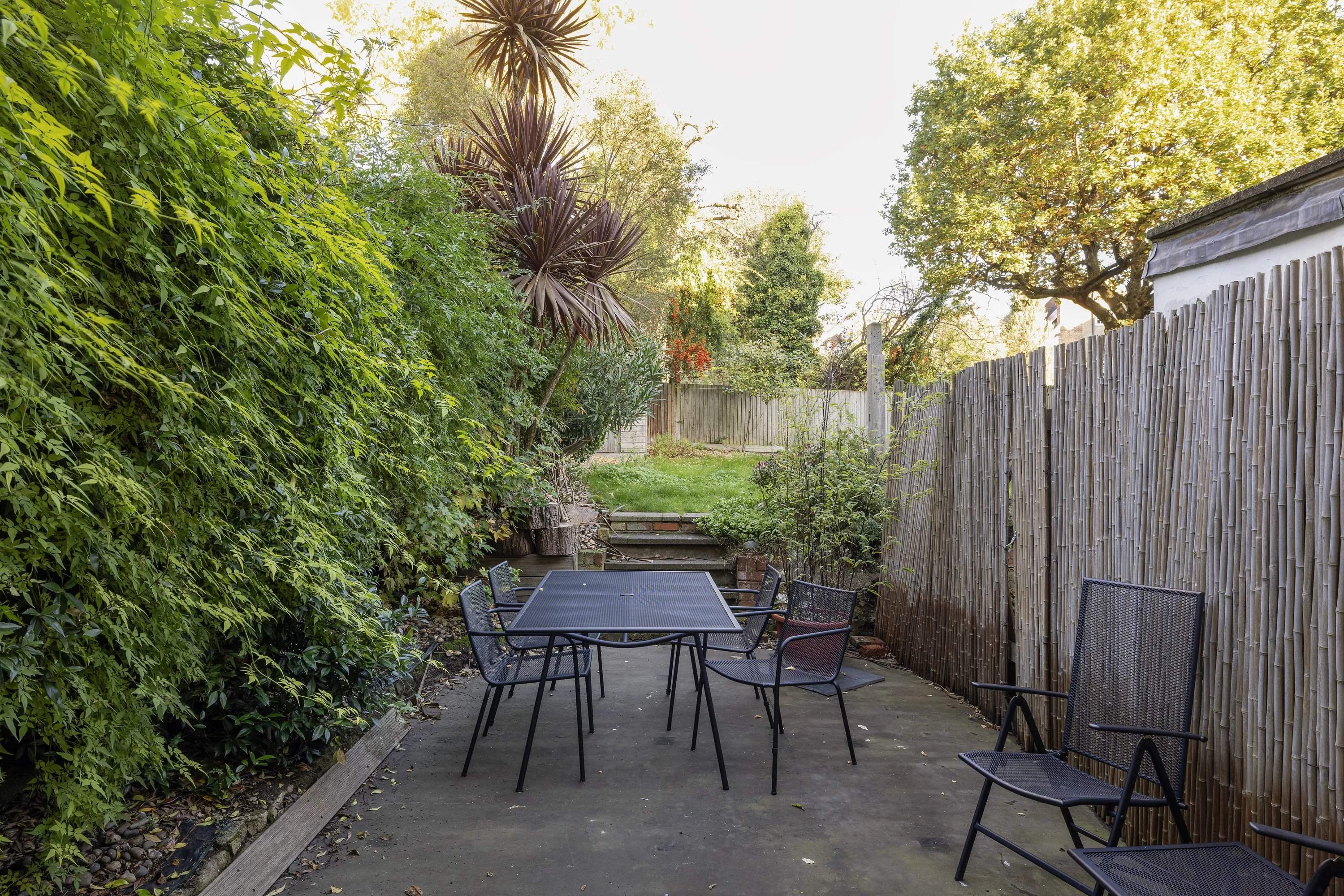 Fawley Road, Hampstead picture 7