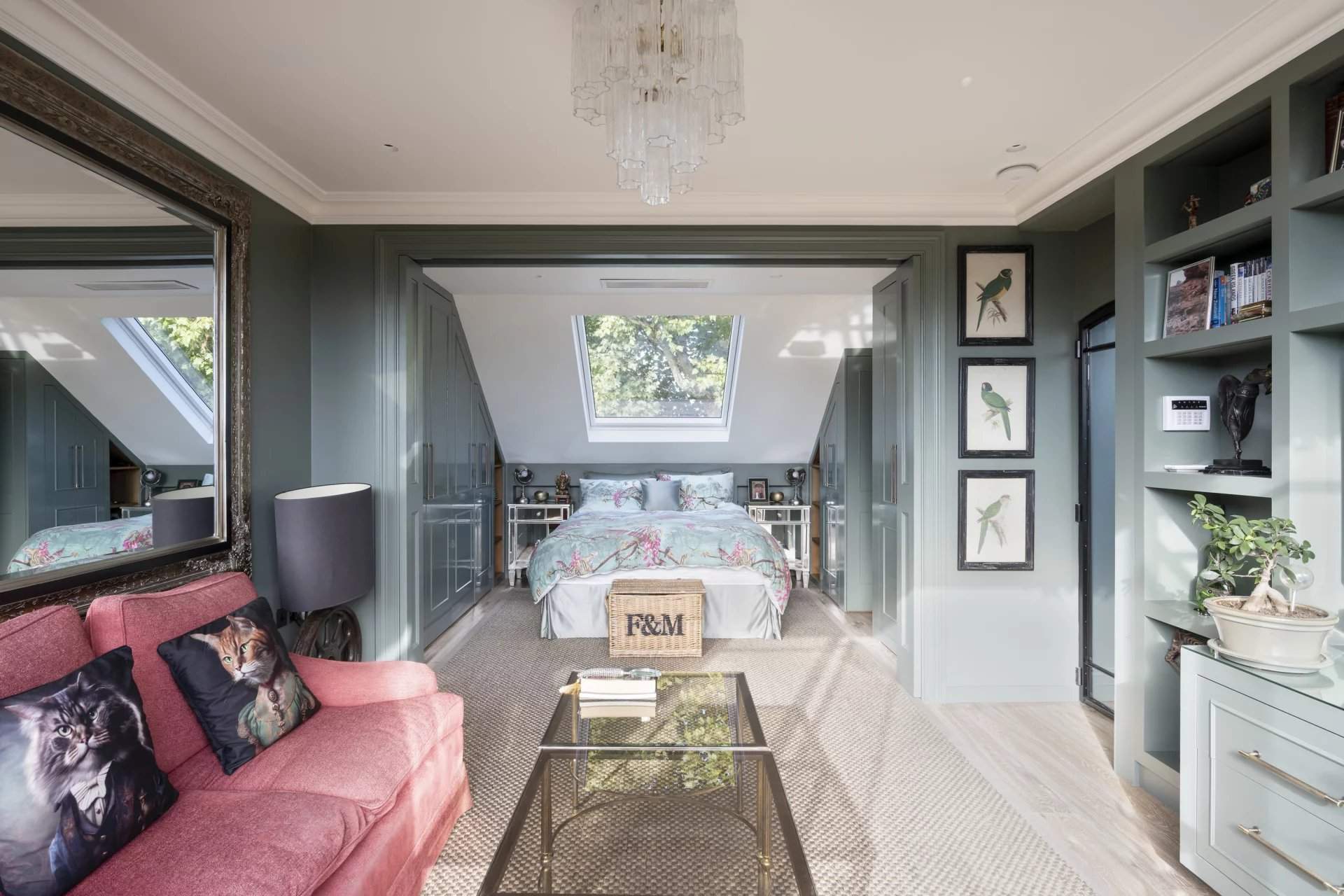 London  - Apartment 2 Bedrooms - picture 11